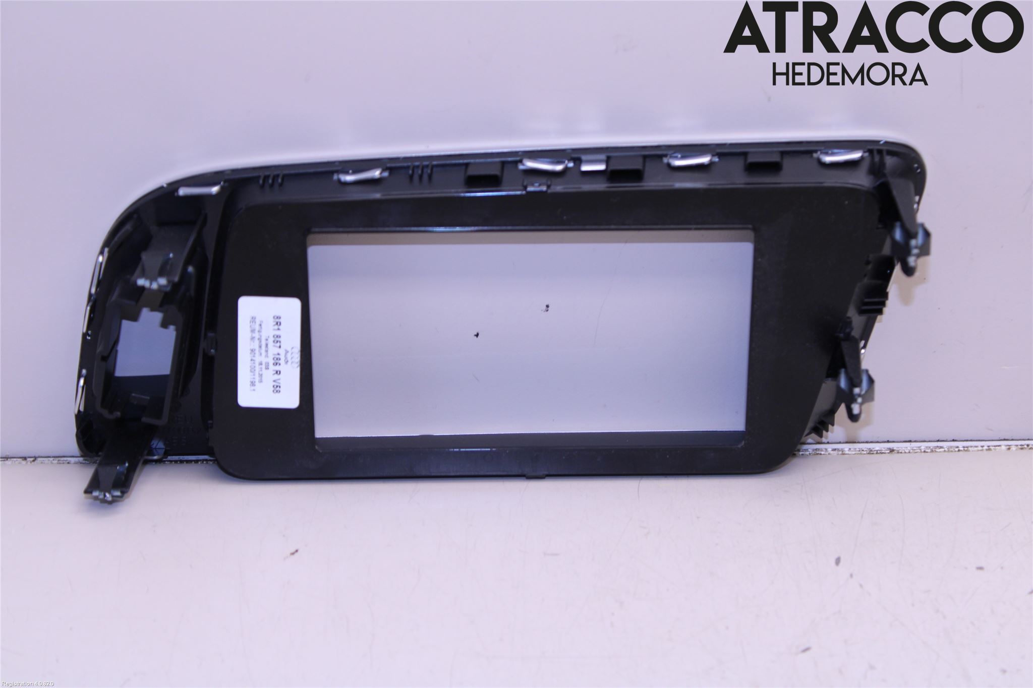 Audi Q5 09-16 Instrument-Radio Sarg