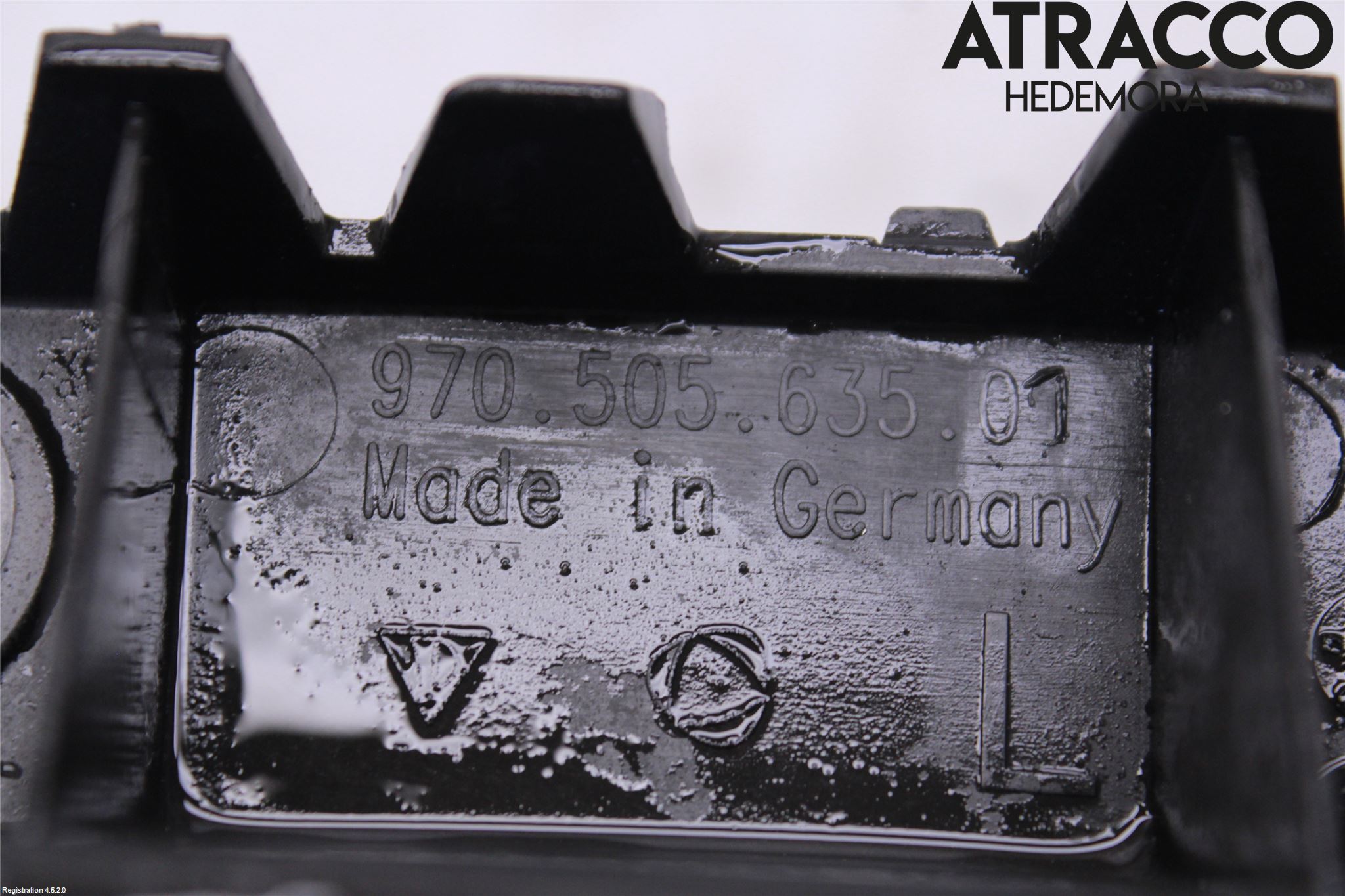 Porsche PANAMERA 09- Stötfångarfäste Bak Vä