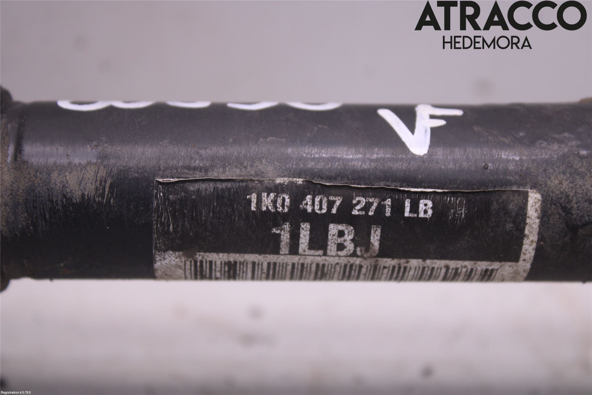 Volkswagen VW GOLF VI 09-13 Drivaxel Fram Vänster