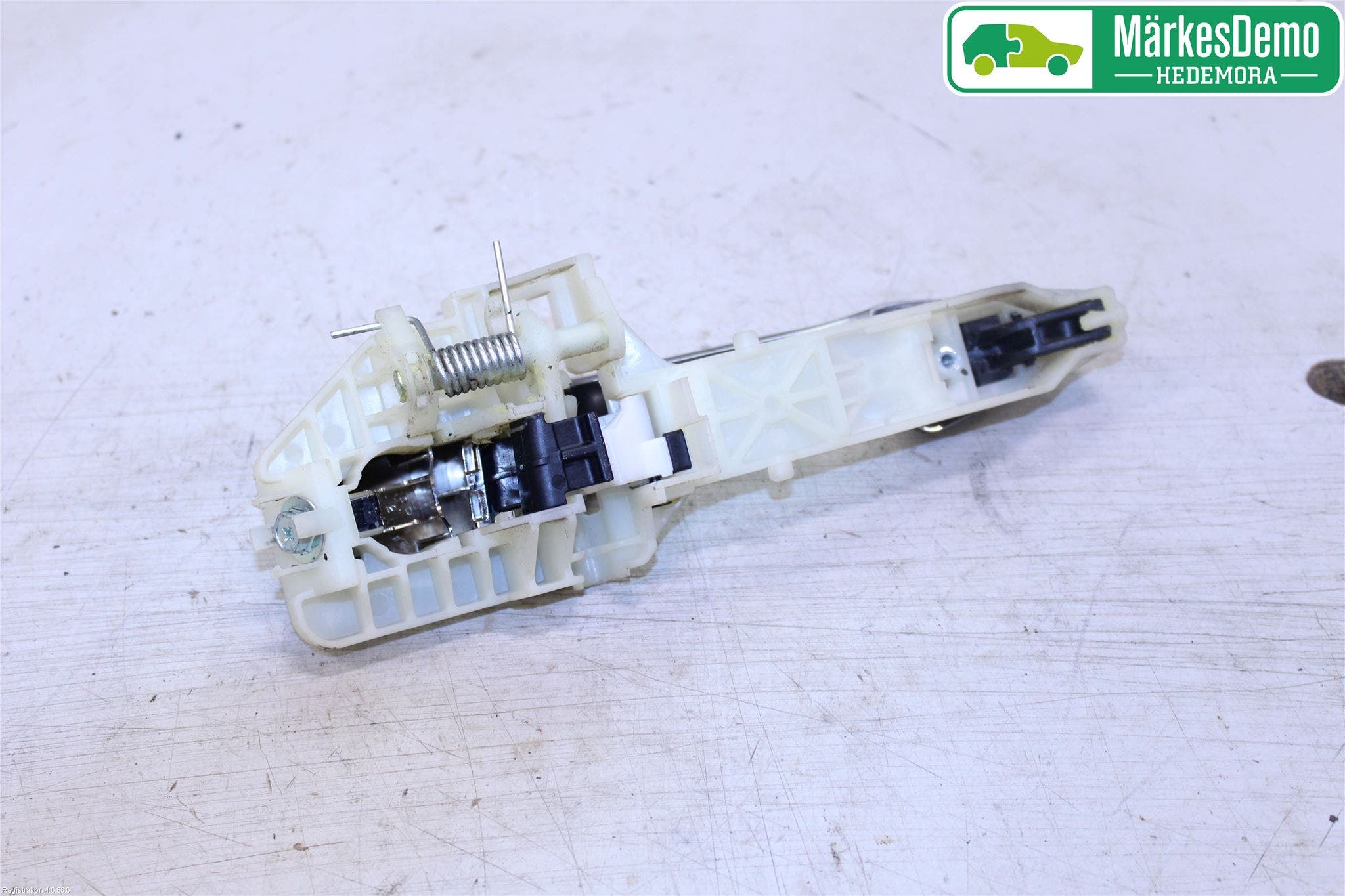 Kia CARENS III 13-19 Dörrhandtag Yttre Hö