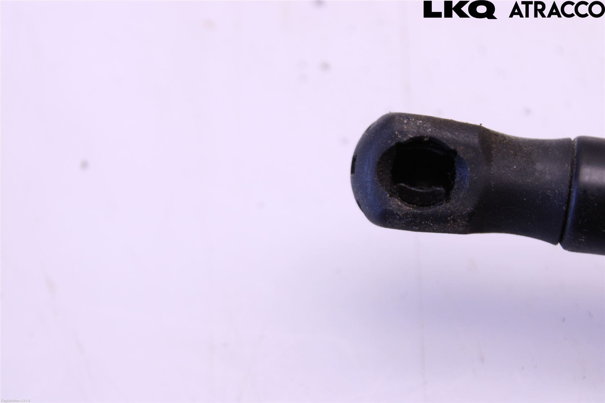 Volvo V90 17->> Gasfjäder Motorhuv