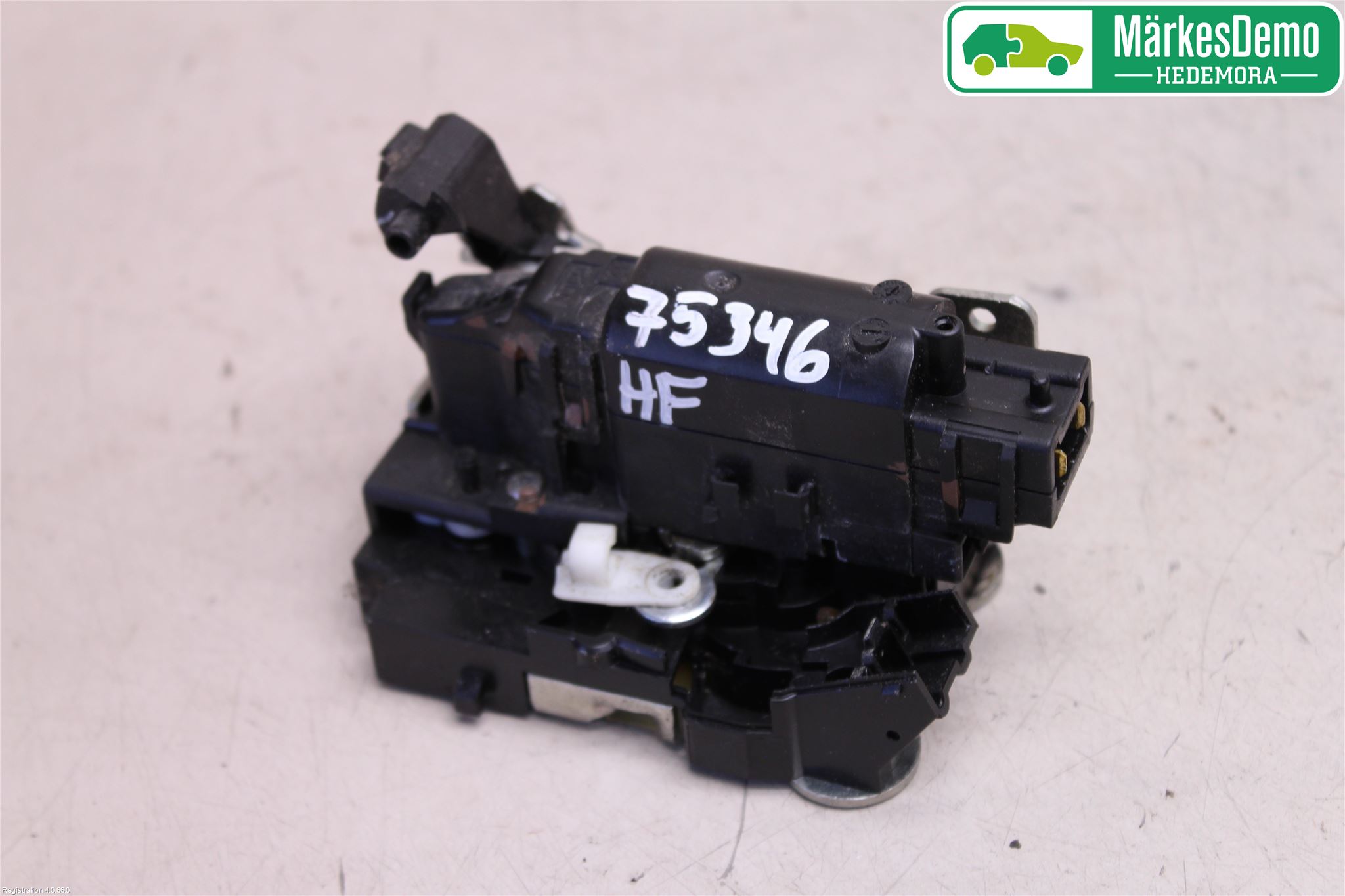 Dacia LODGY 12-18 Låskista-Dörrlås