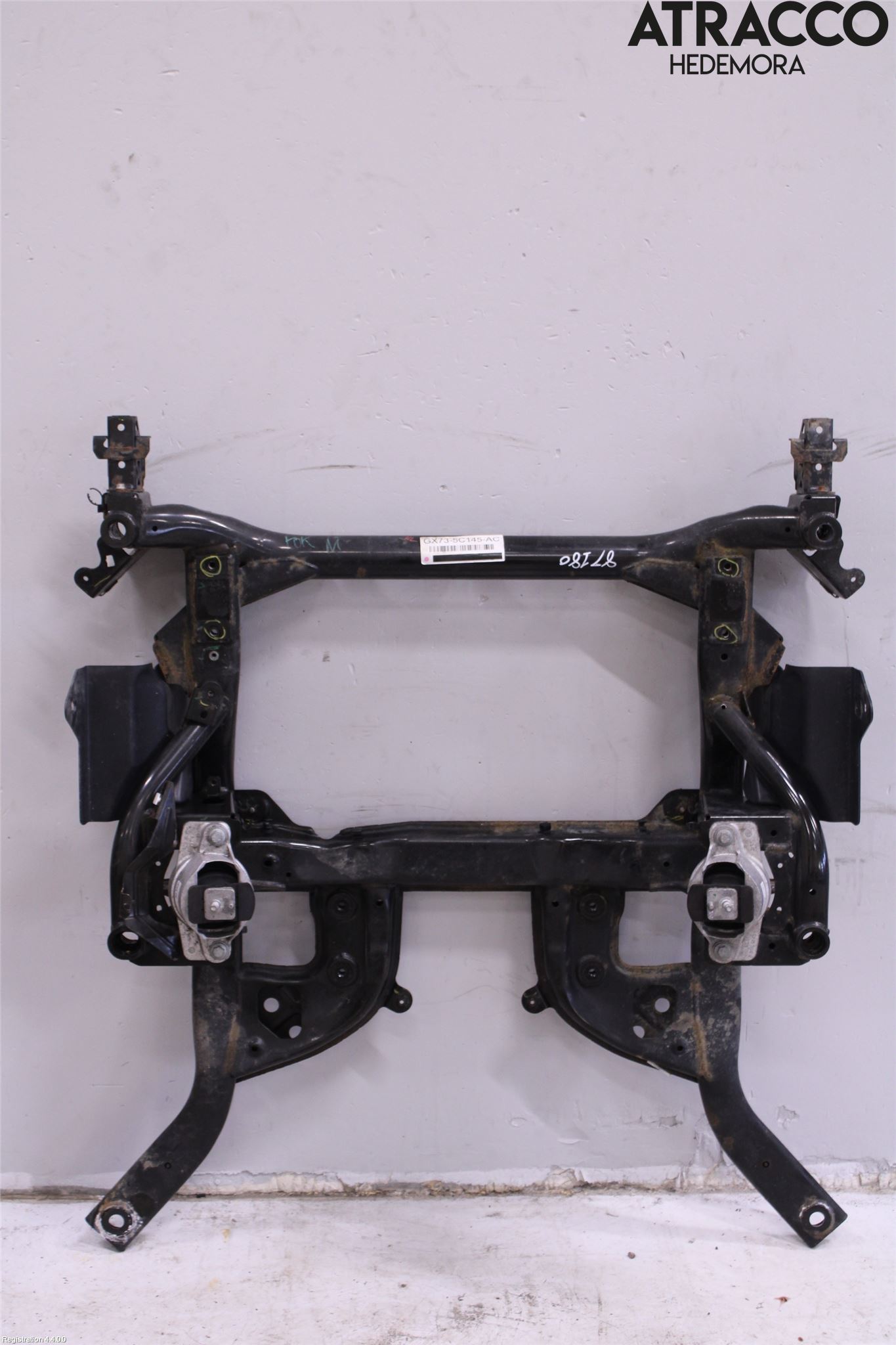 Jaguar XE (X760) 15-24 Framvagnsbalk