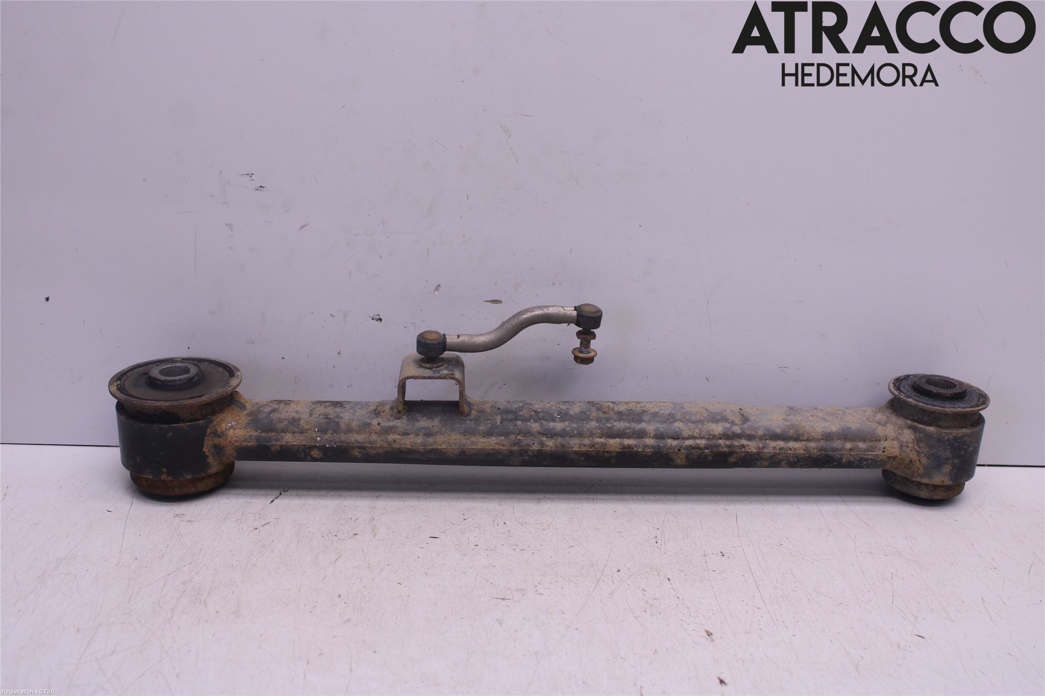 Dodge PICK UP RAM 81- Bärarm Bak Övre Höger