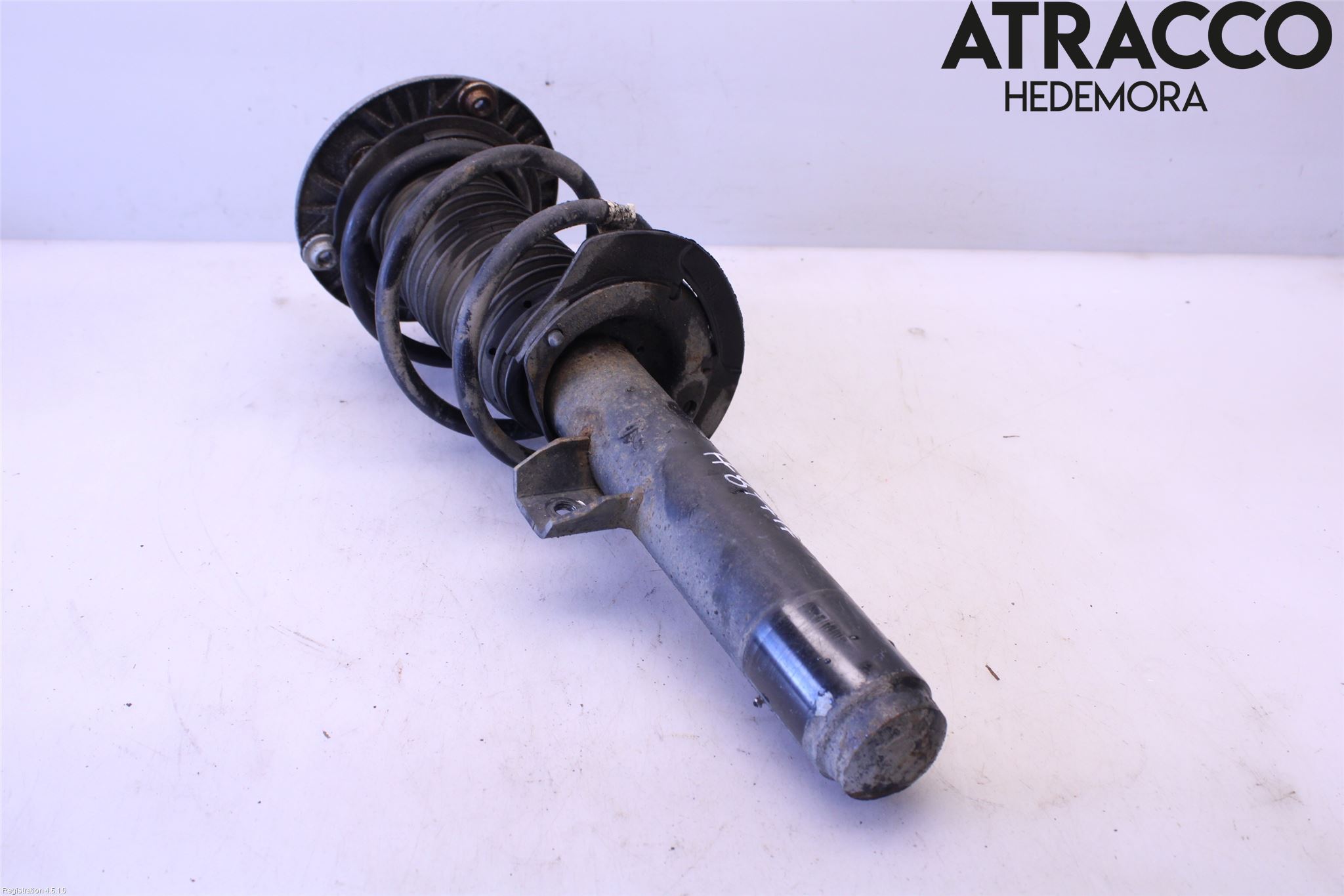 BMW 4 F32/F33/F82/F83 13-20 Fjäderben Fram Höger