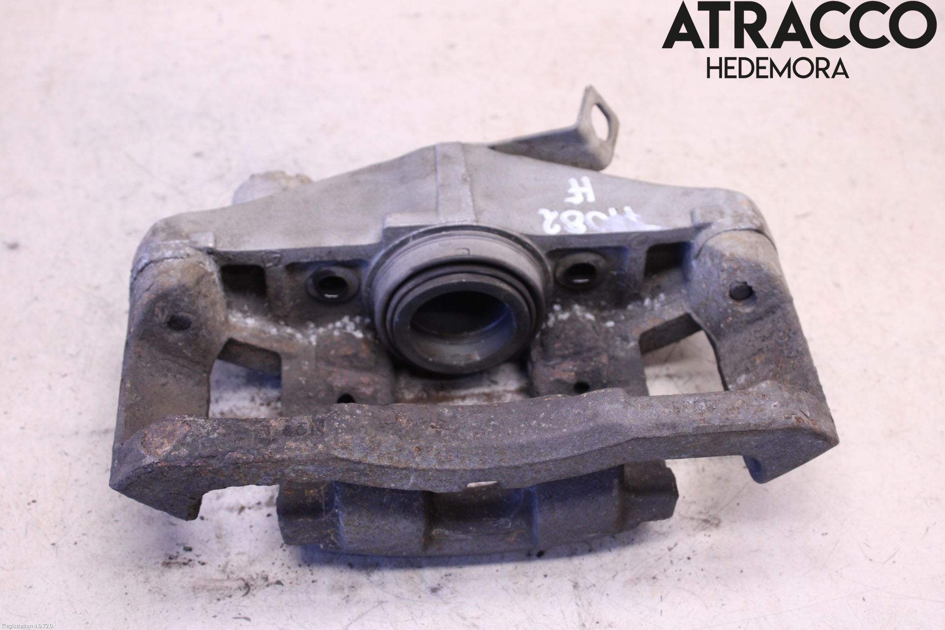 Volkswagen VW PASSAT 05-11 Bromsok Fram Höger