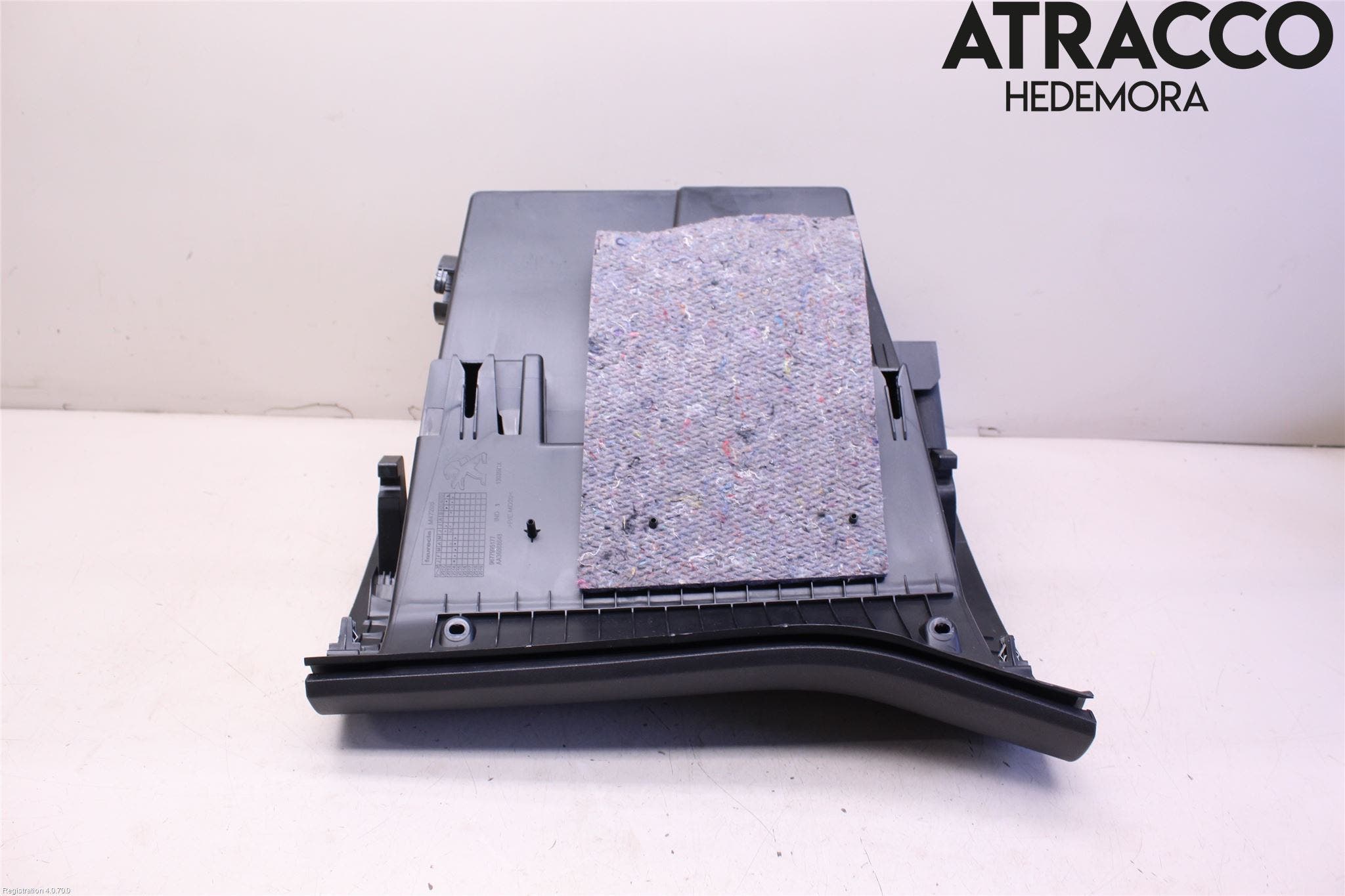 Peugeot 308 14-21 Handskfack