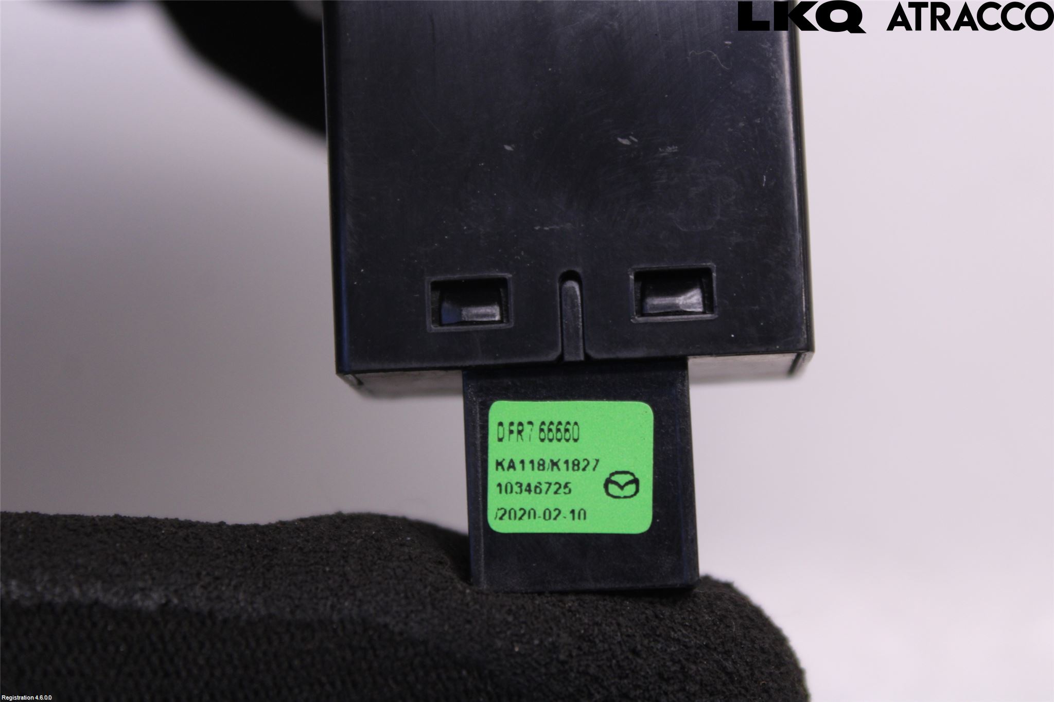 Mazda CX-30 20- Strömställare Baklucka