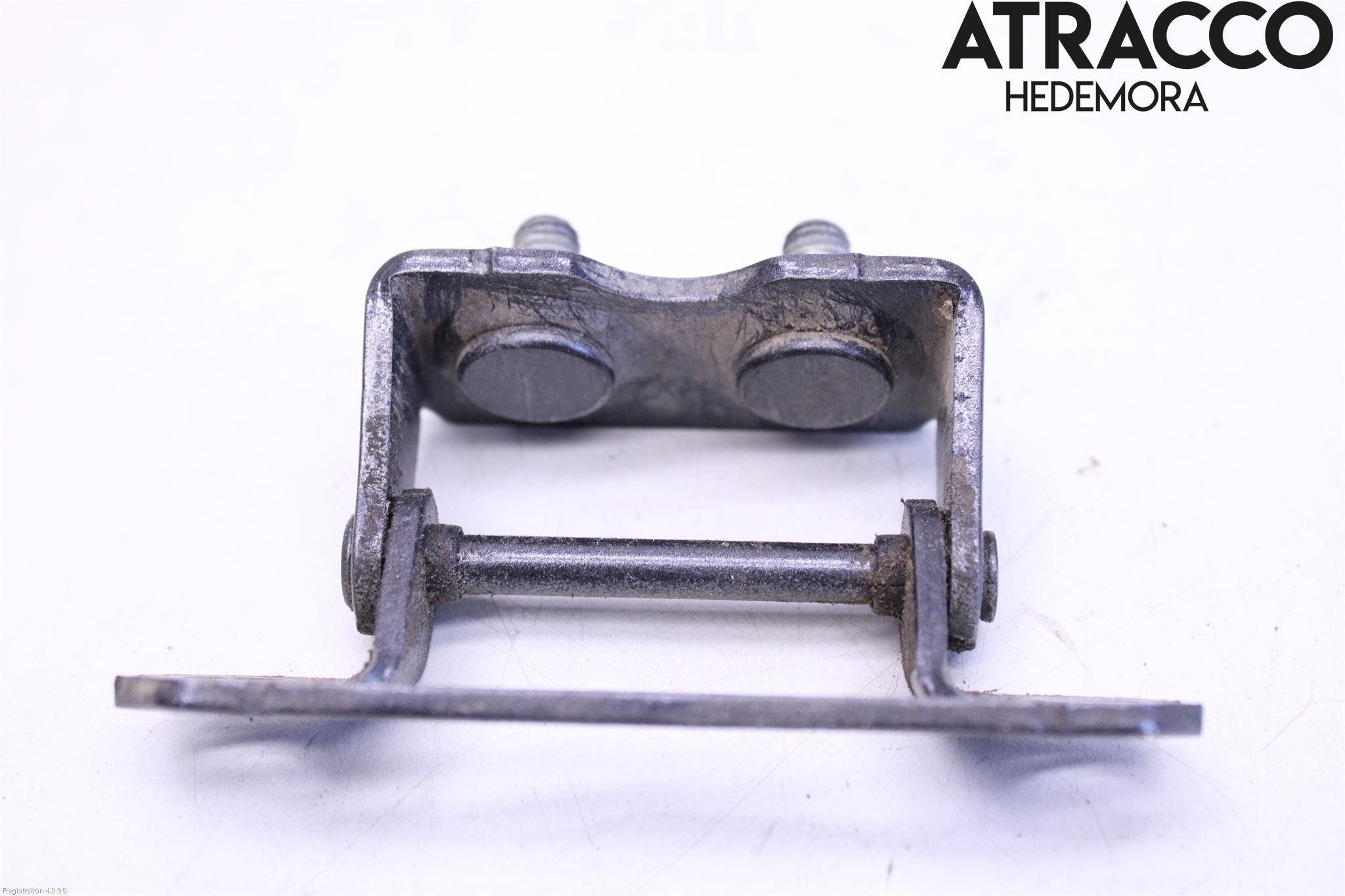 Subaru XV 12-17 Bakluckegångjärn Hö