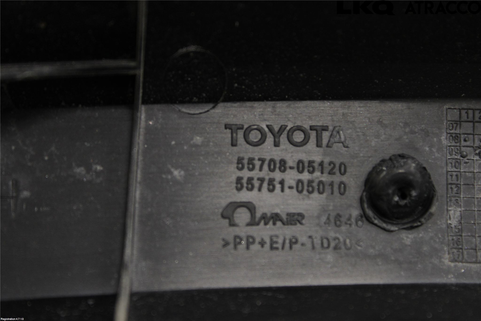 Toyota AVENSIS 09-15 Torpedplåt-Torpedplast
