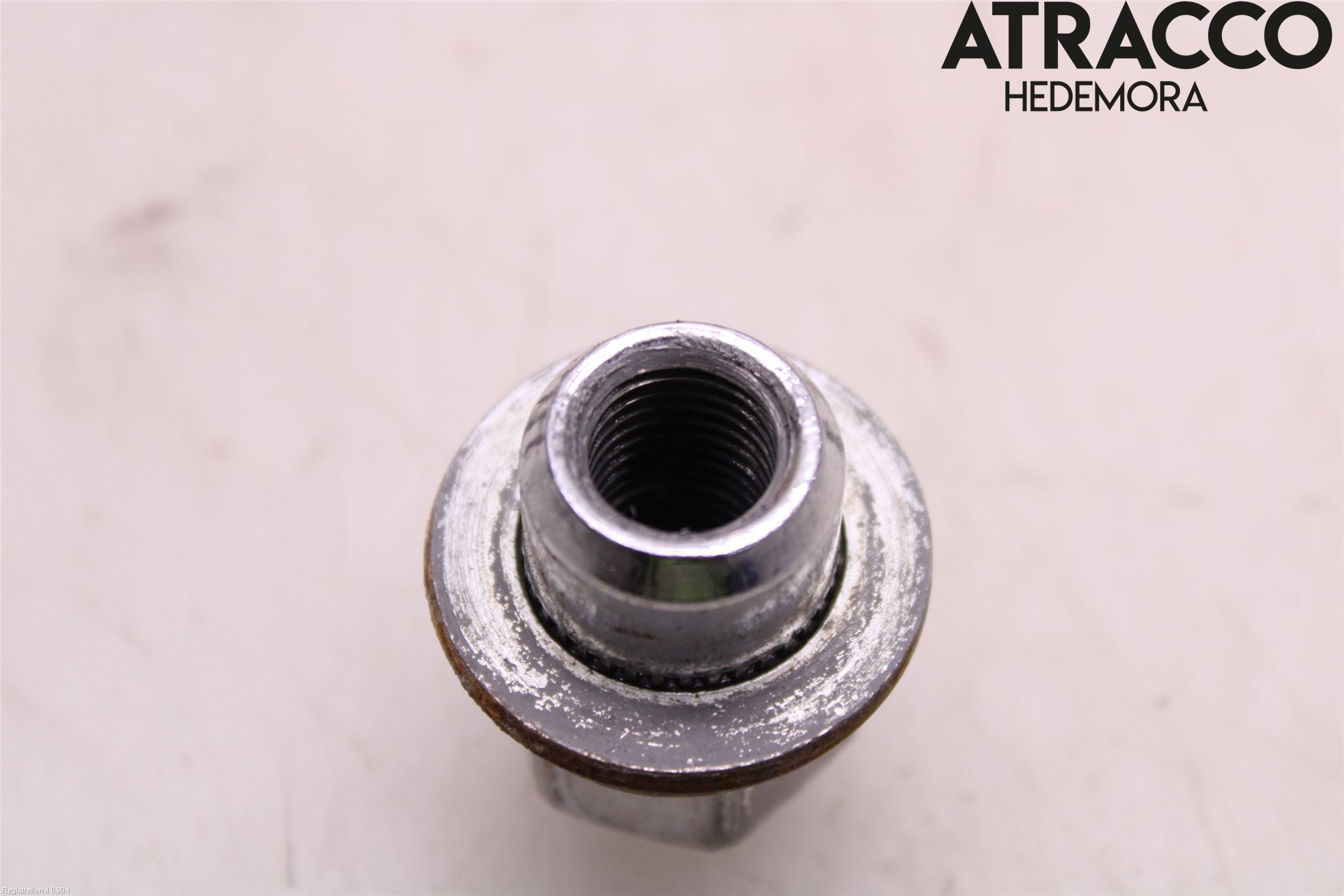 Toyota YARIS XP130 15-20 Hjulmutter-Bult-Sats