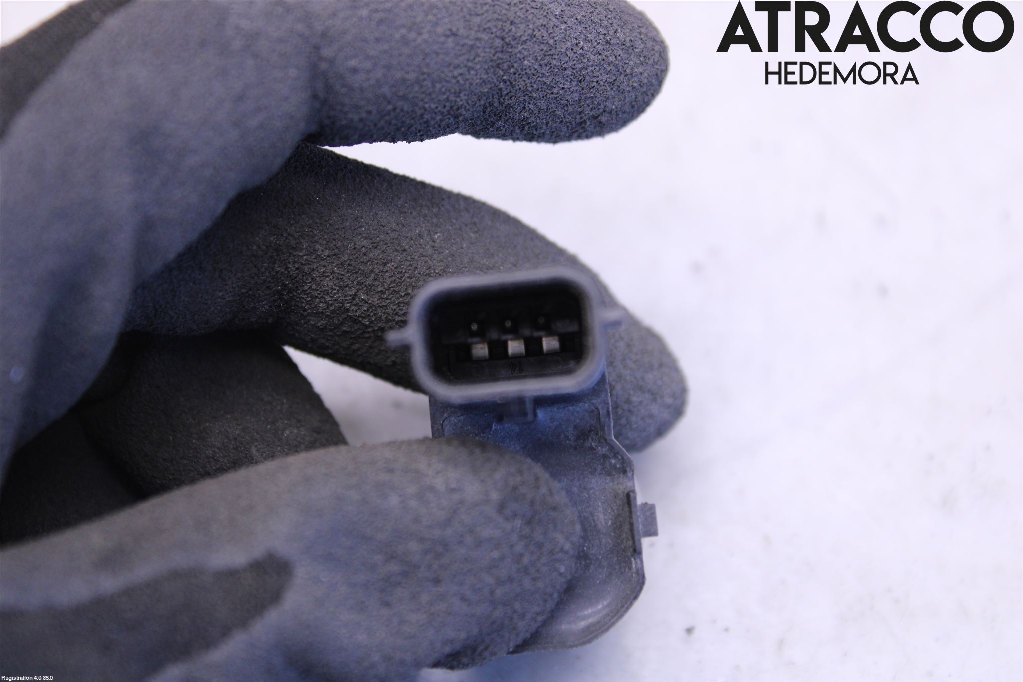 Nissan X-TRAIL 14-21 Parkeringshjälp Frontsensor