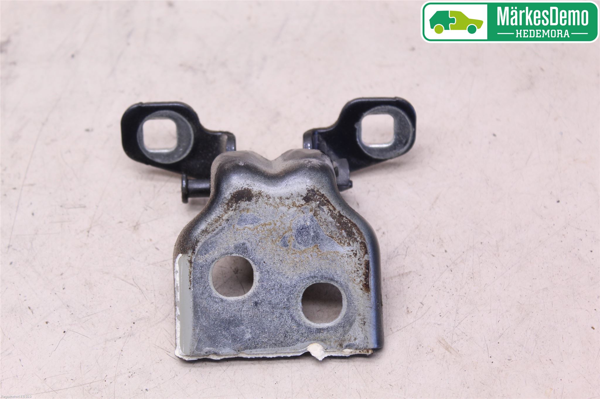 Dacia LODGY 12-18 Dörrgångjärn