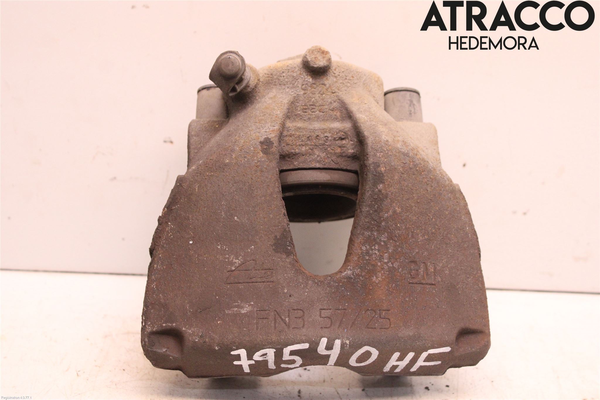 Saab 9-5     06-10 Bromsok Fram Höger