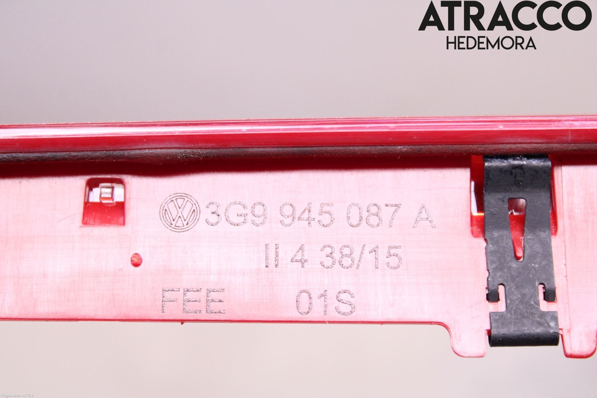 Volkswagen VW PASSAT 15-19 Bromsljus Bakruta