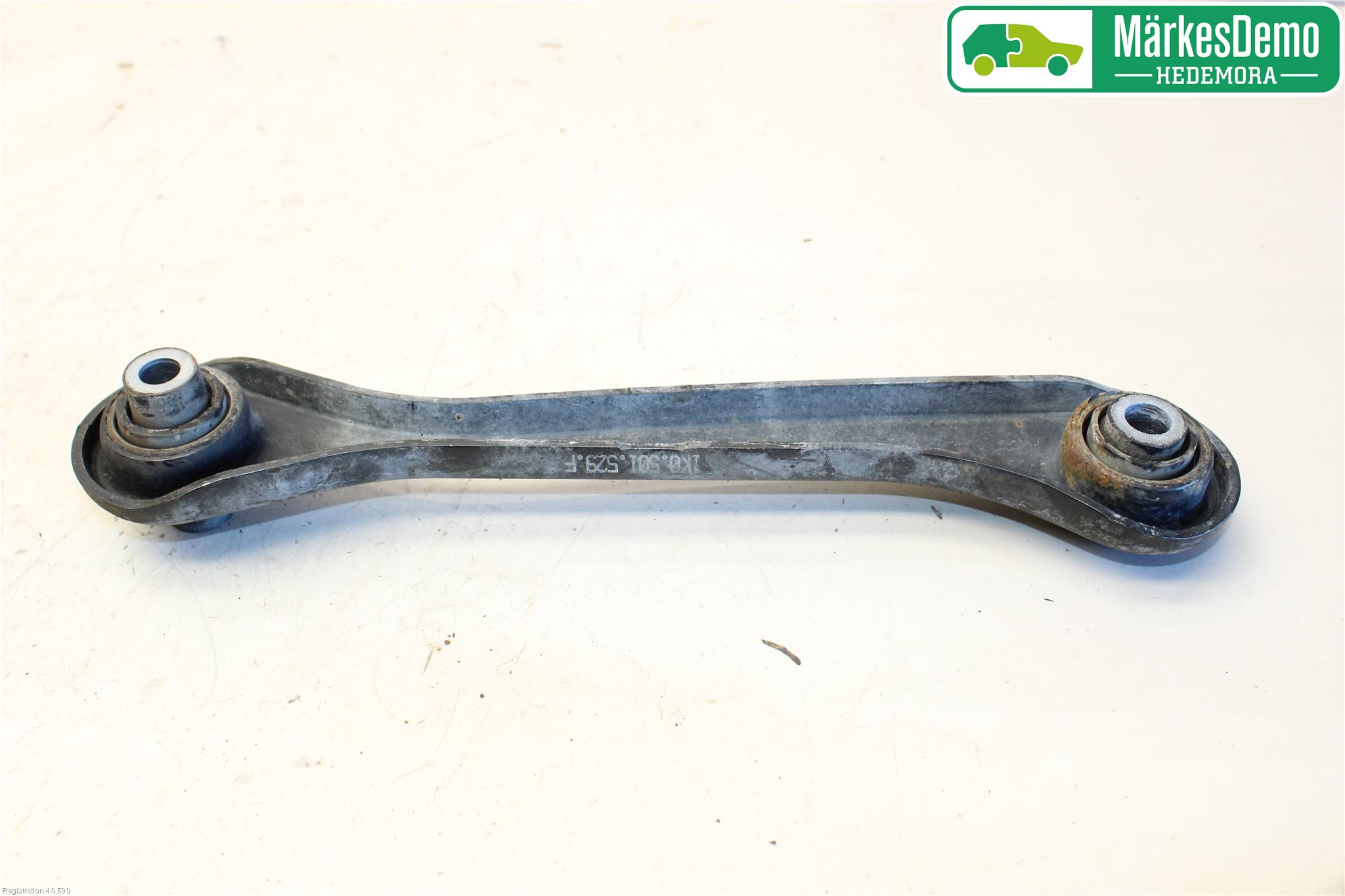 Volkswagen VW TIGUAN 07-16 Bärarm Bak Vänster