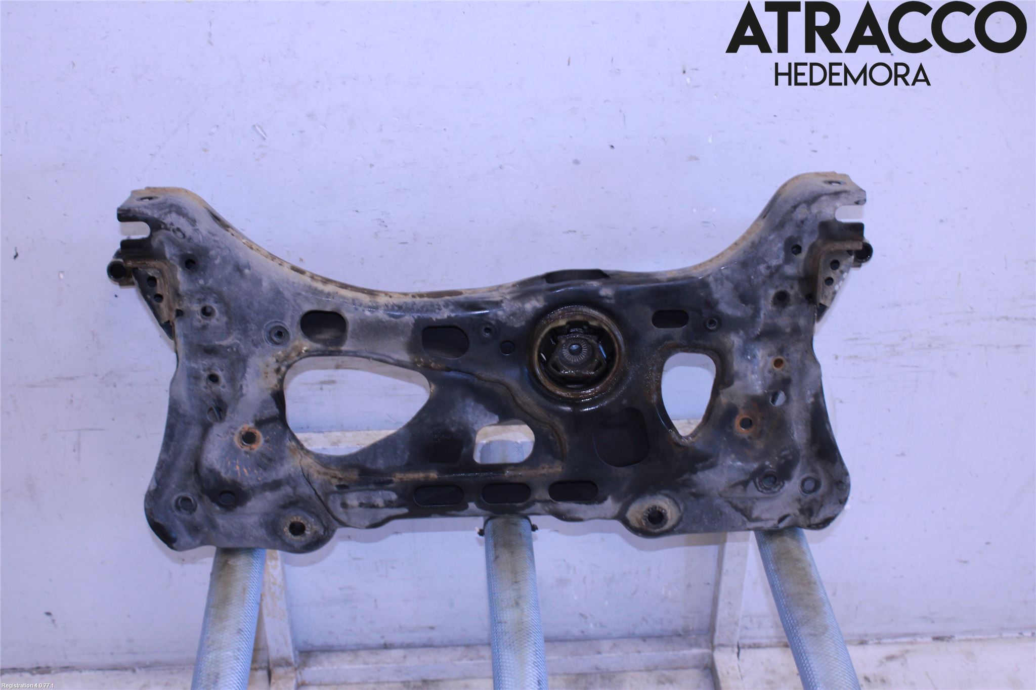 Seat LEON 13-20 Framvagnsbalk