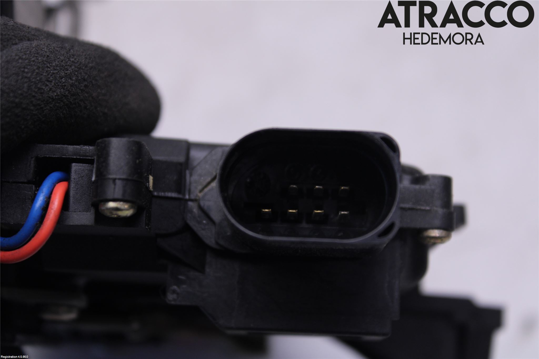 Audi A4/S4 01-05 Låskista-Dörrlås