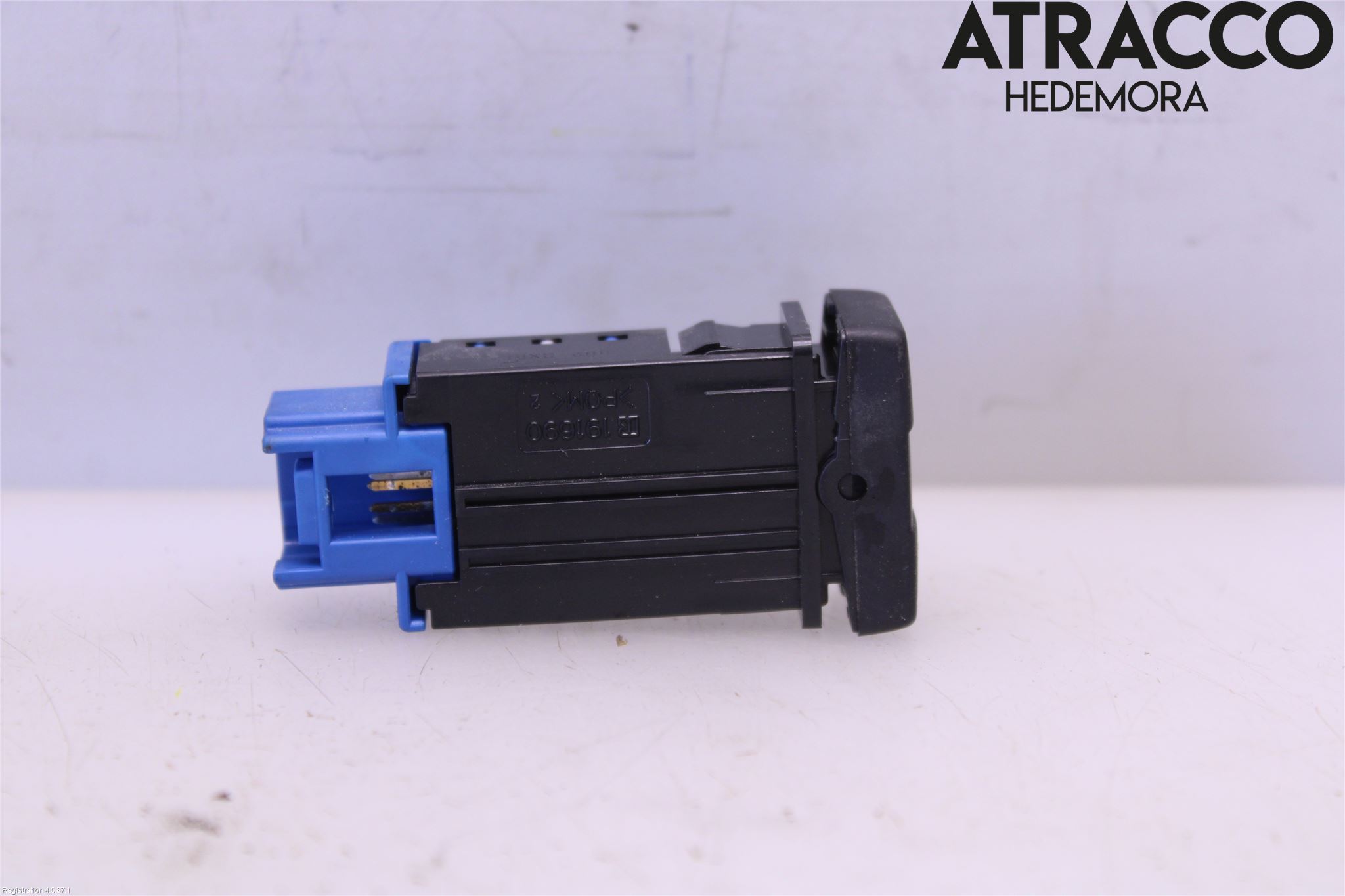 Toyota AURIS 13-19 Strömställare Stolvärme