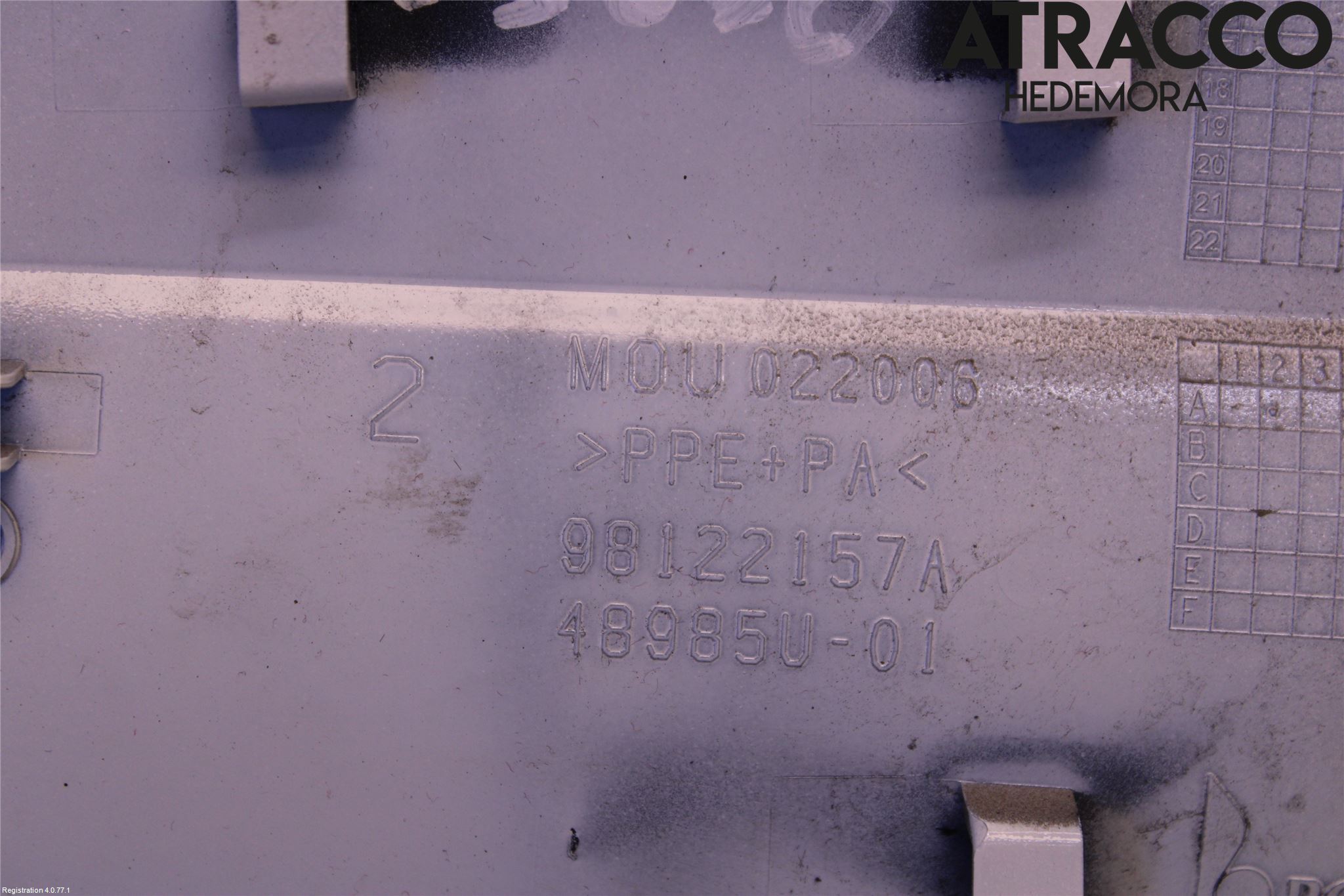 Peugeot 5008 17-24 Tanklucka