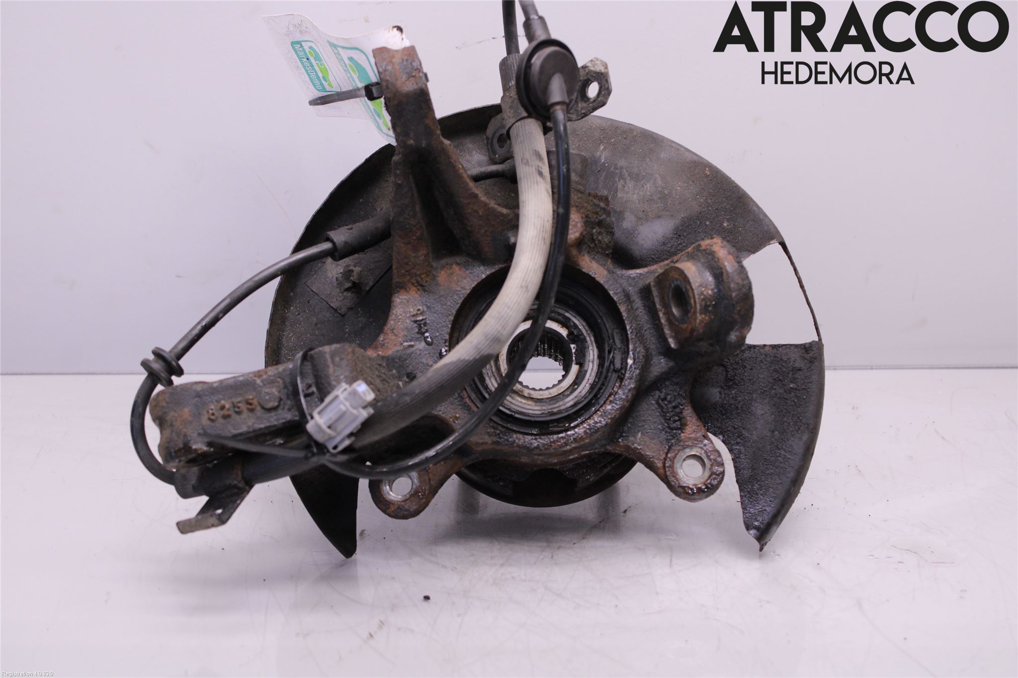 Nissan ALMERA    96-00 Styrspindel Lagerhus Hö