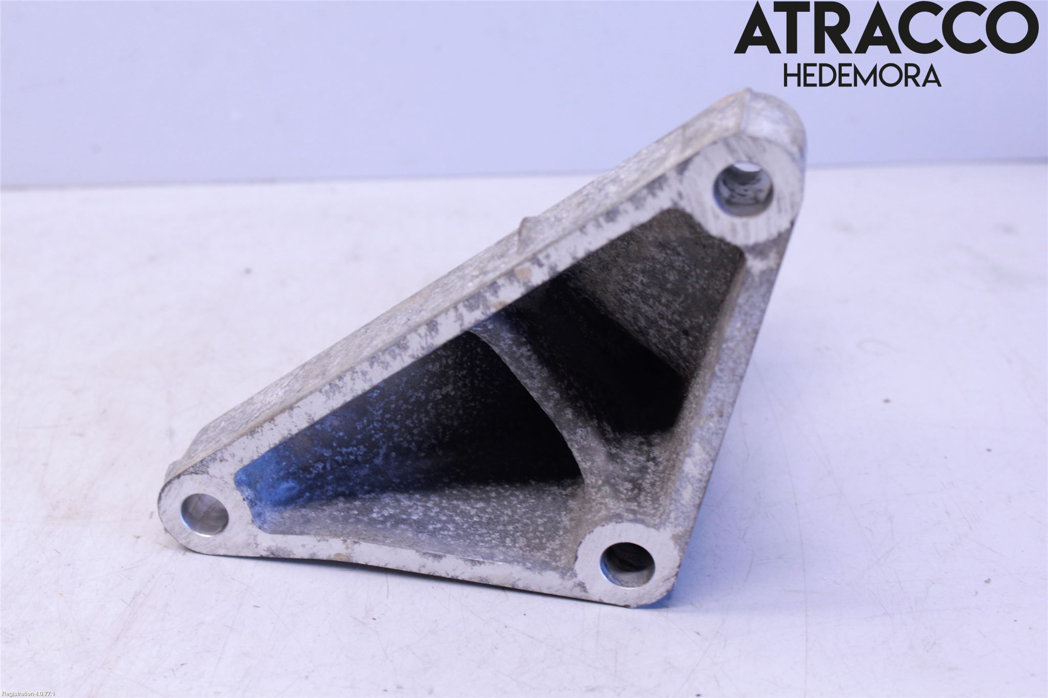 Subaru OUTBACK 15-20 Motorfäste