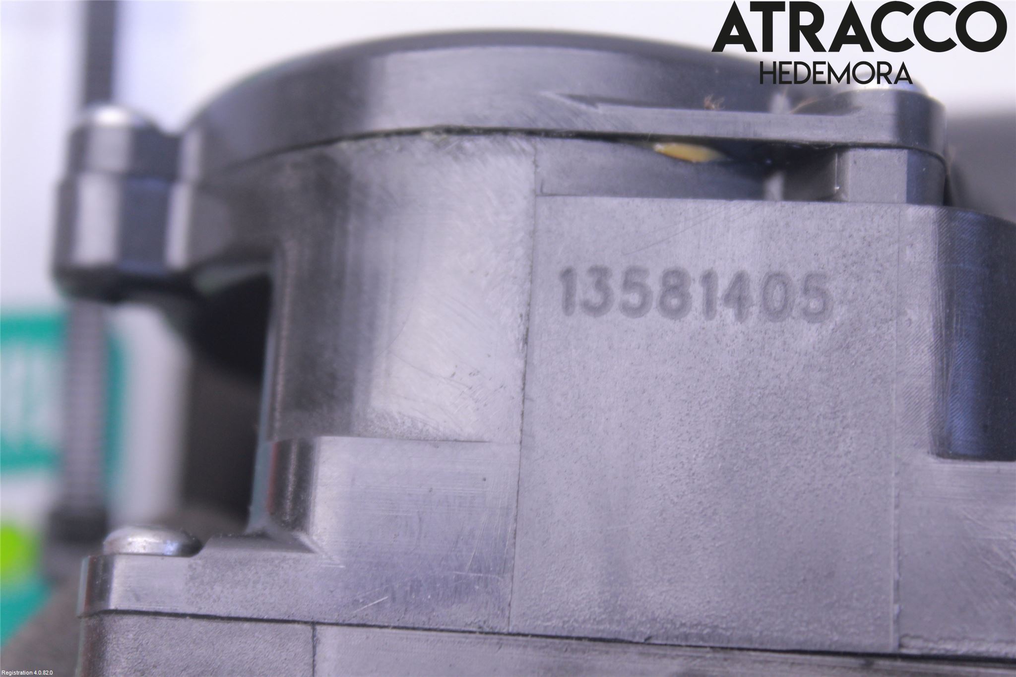 Opel INSIGNIA 09-16 Låskista Baklucka