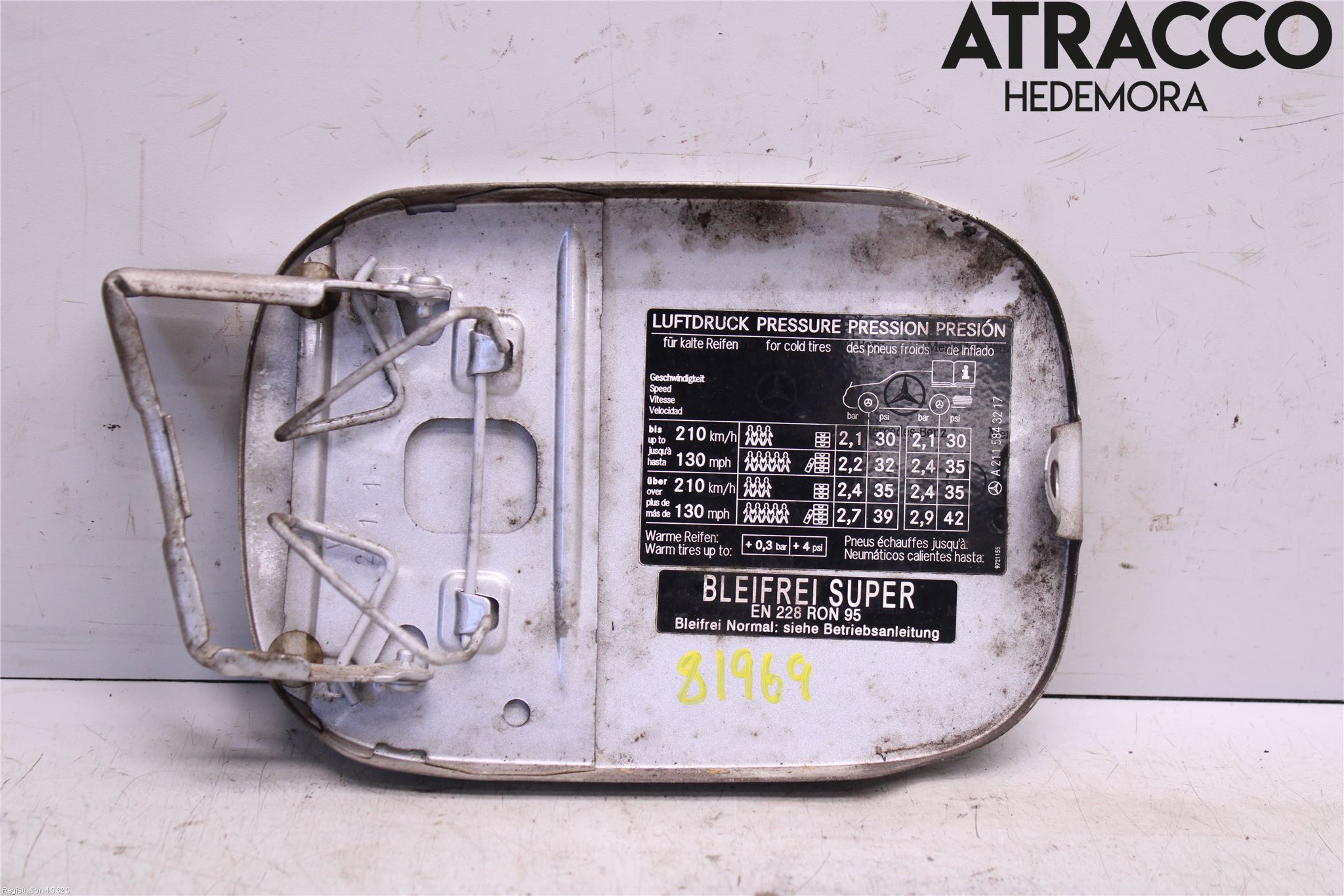 Mercedes-Benz MB E-KLASS (W211) 02-09 Tanklucka