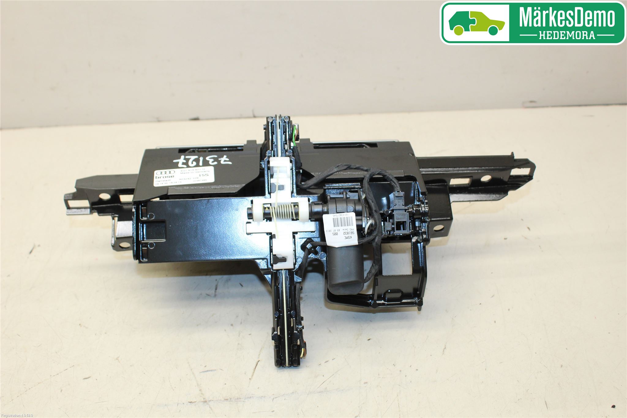 Audi A6/S6 4G 11-18 Bildskärm