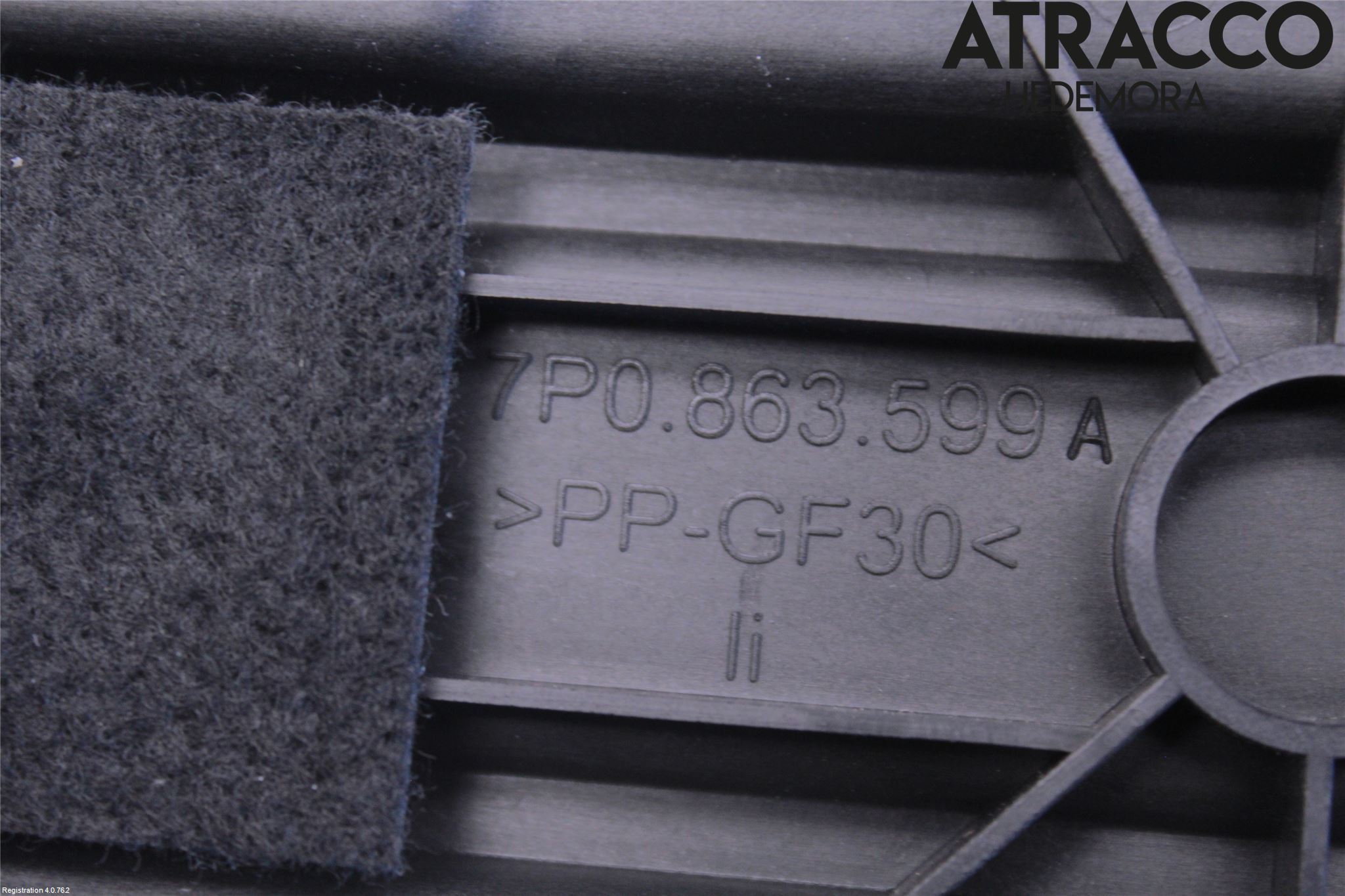 Porsche CAYENNE 03- Inredning Bakluckeklädsel