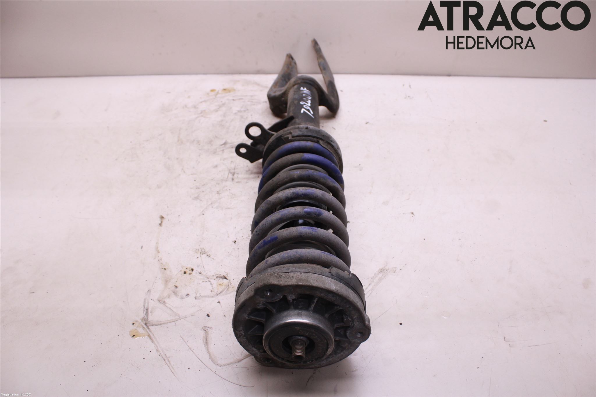BMW 5 F10/F11/F18 09-17 Fjäderben Fram Höger