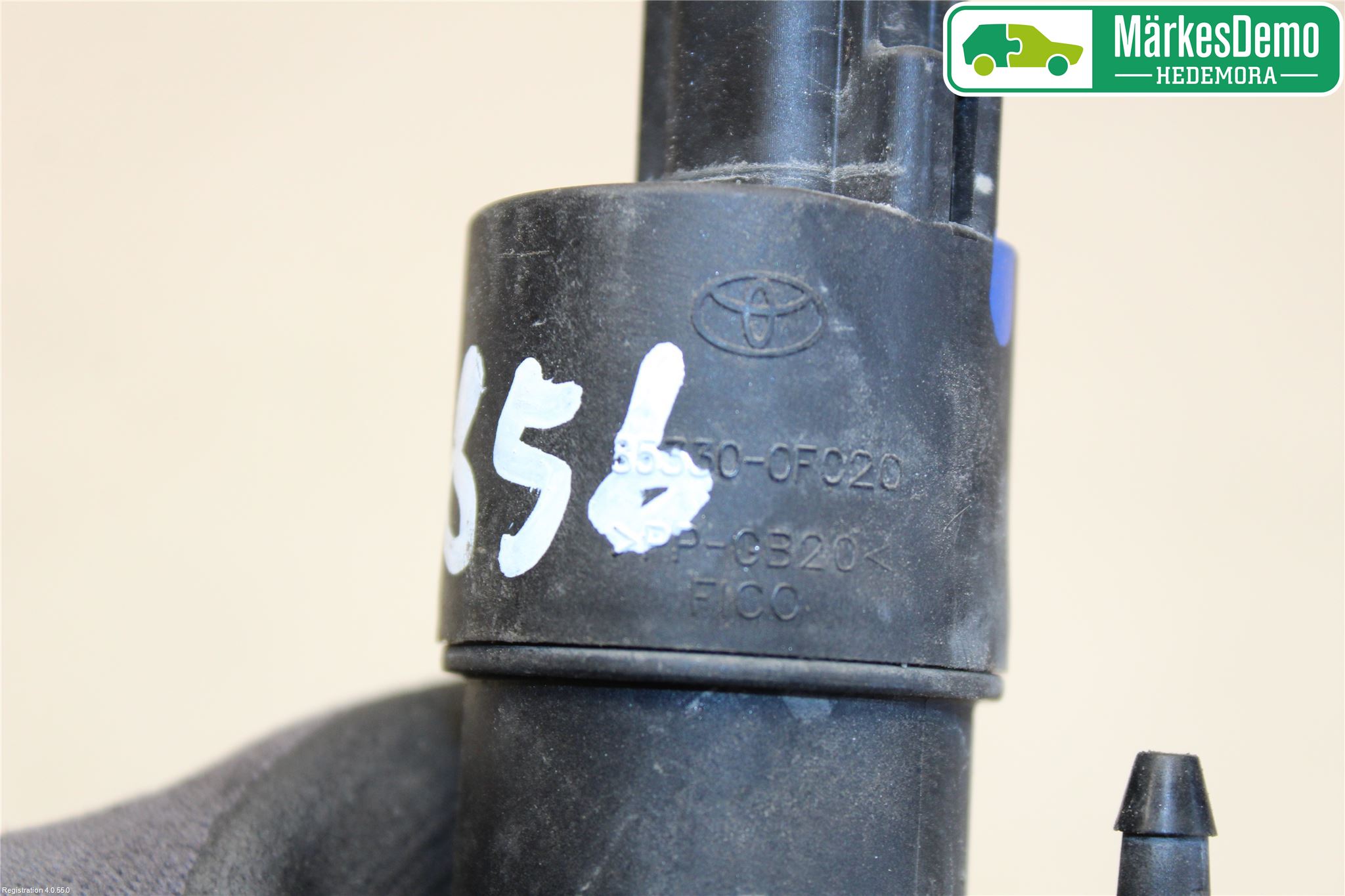 Toyota VERSO 09-18 Spolarpump Baklucka