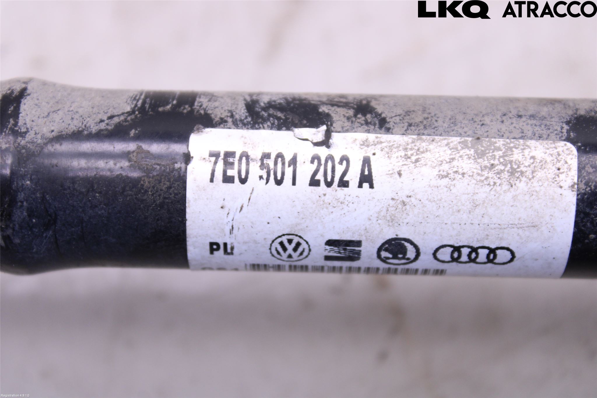 Volkswagen VW TRANSP/CARAVELLE (T6) 16-22 Drivaxel Bak Höger