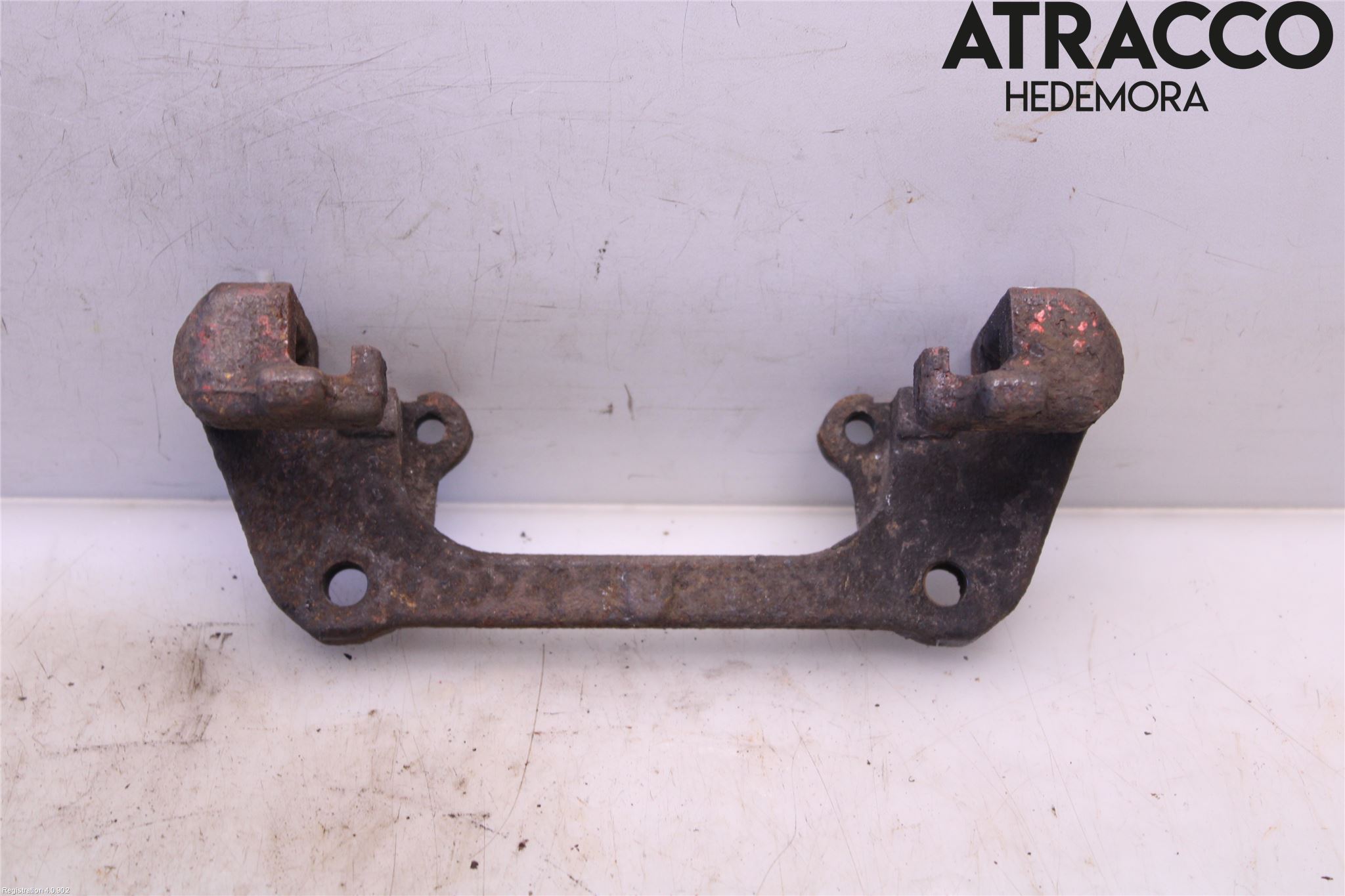 Volvo V70 05-08 Bromsokshållare