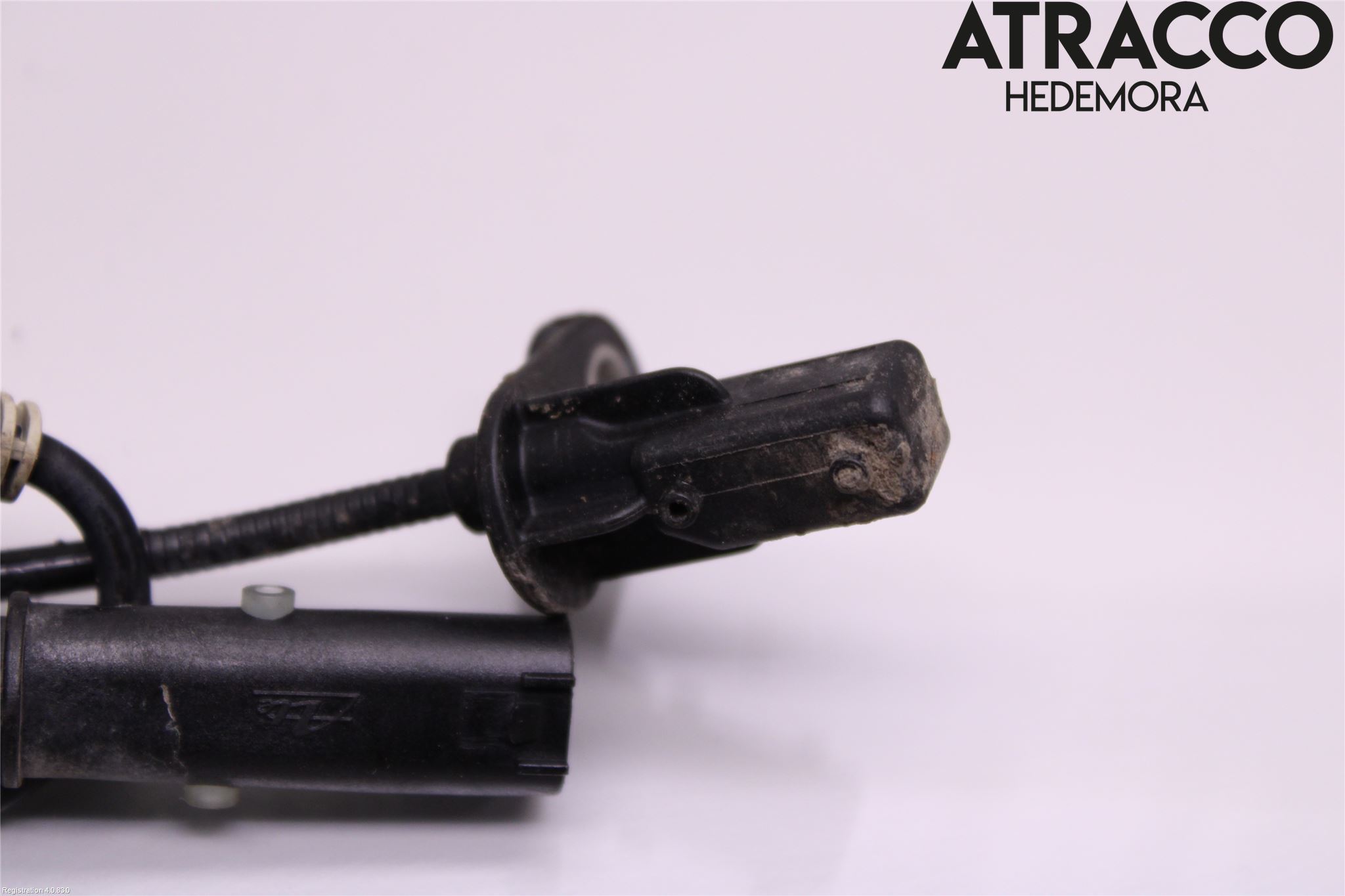 BMW 5 G30/G31/F90 17-23 Abs Sensor