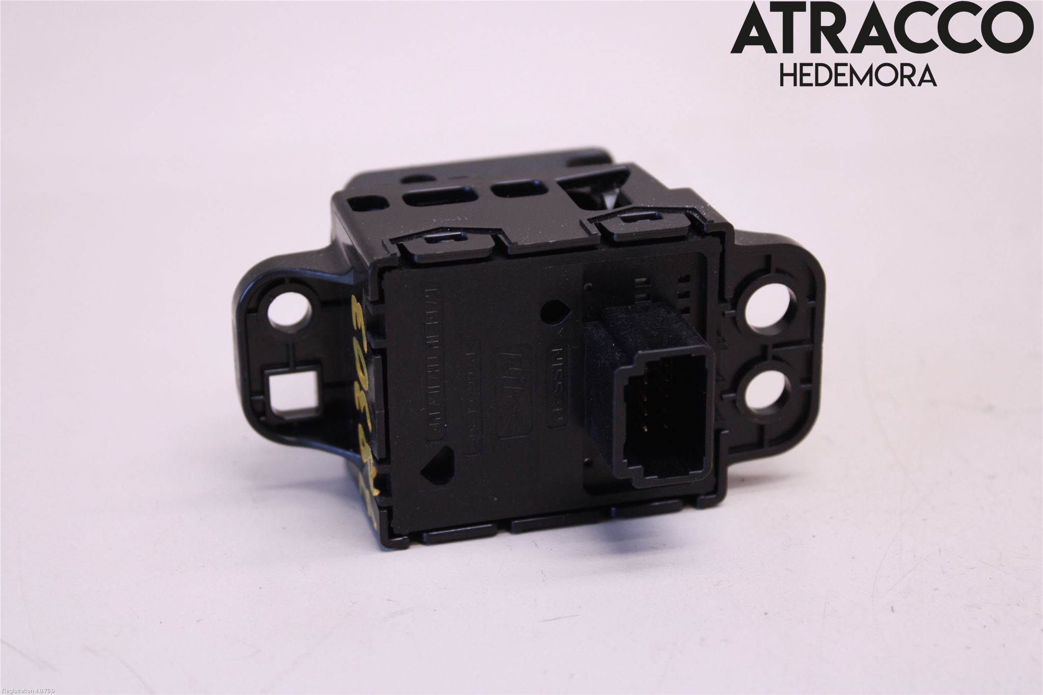 Nissan QASHQAI 14-17 Strömställare Parkeringsbroms