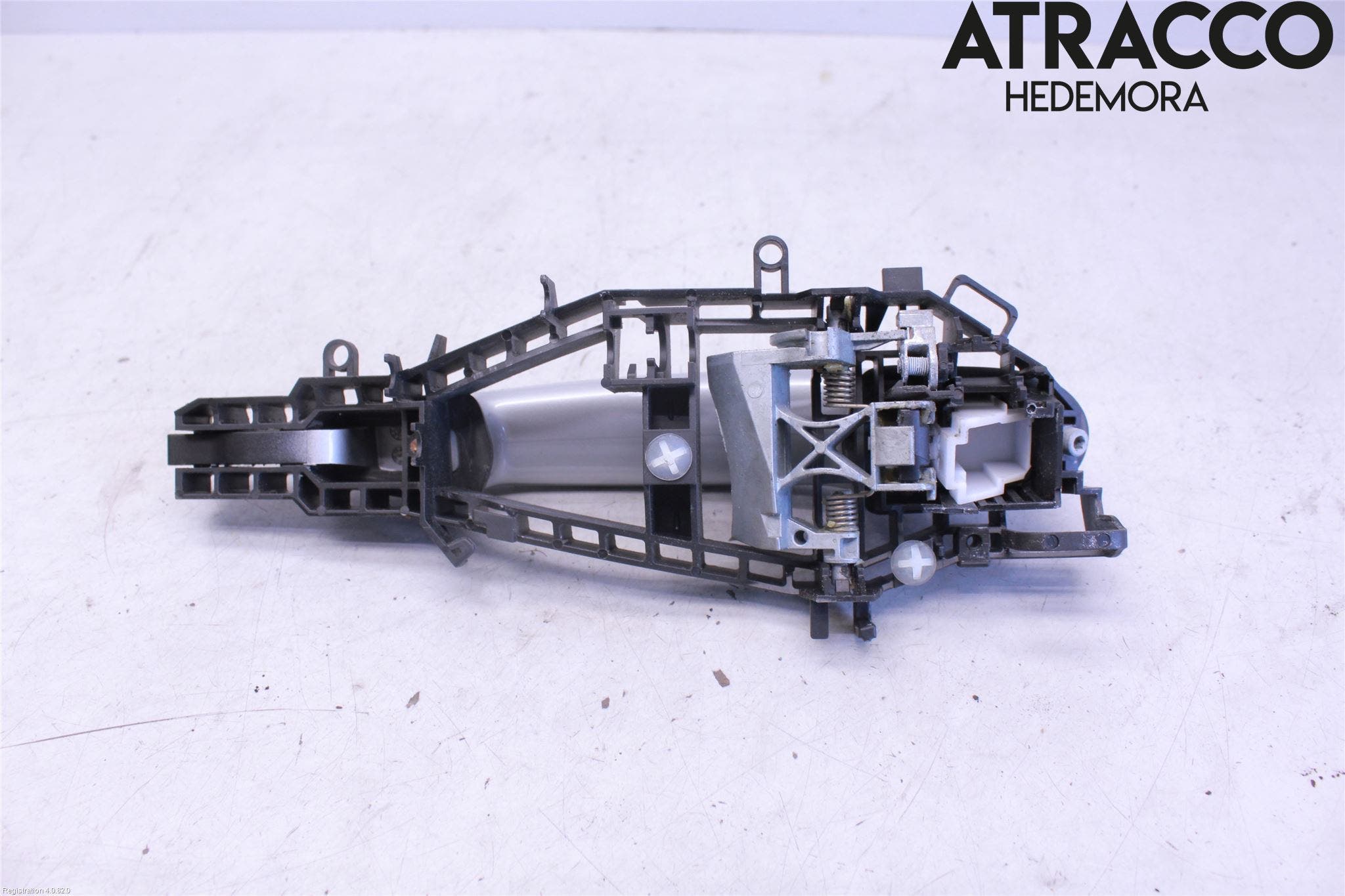 BMW 1 F20/F21 11-19 Dörrhandtag Yttre Vä