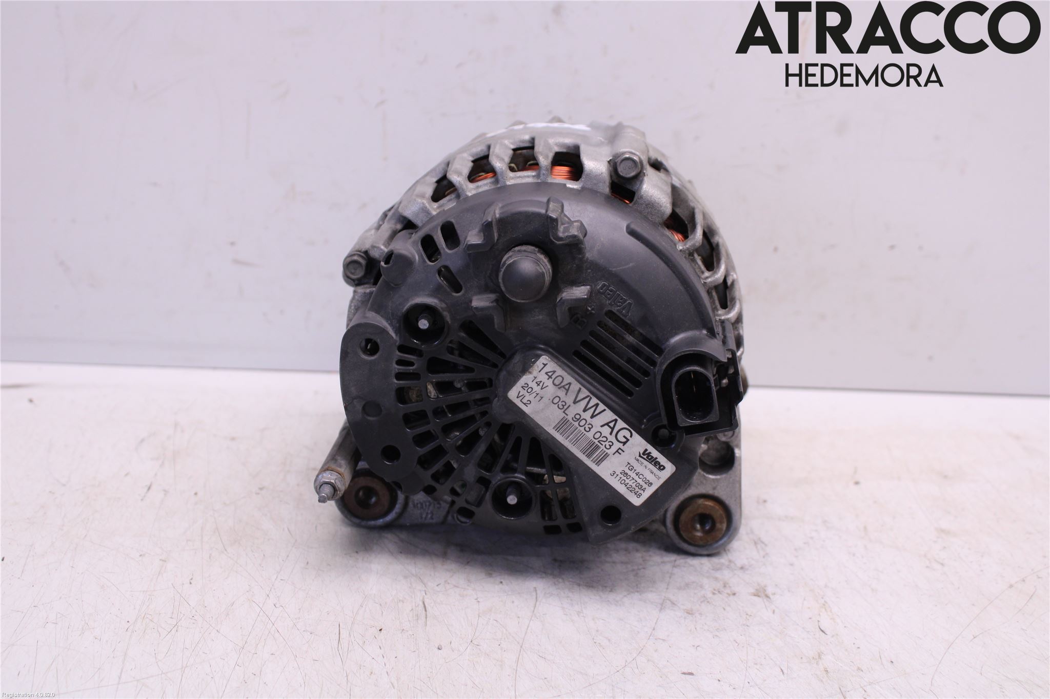 Volkswagen VW GOLF VI 09-13 Generator