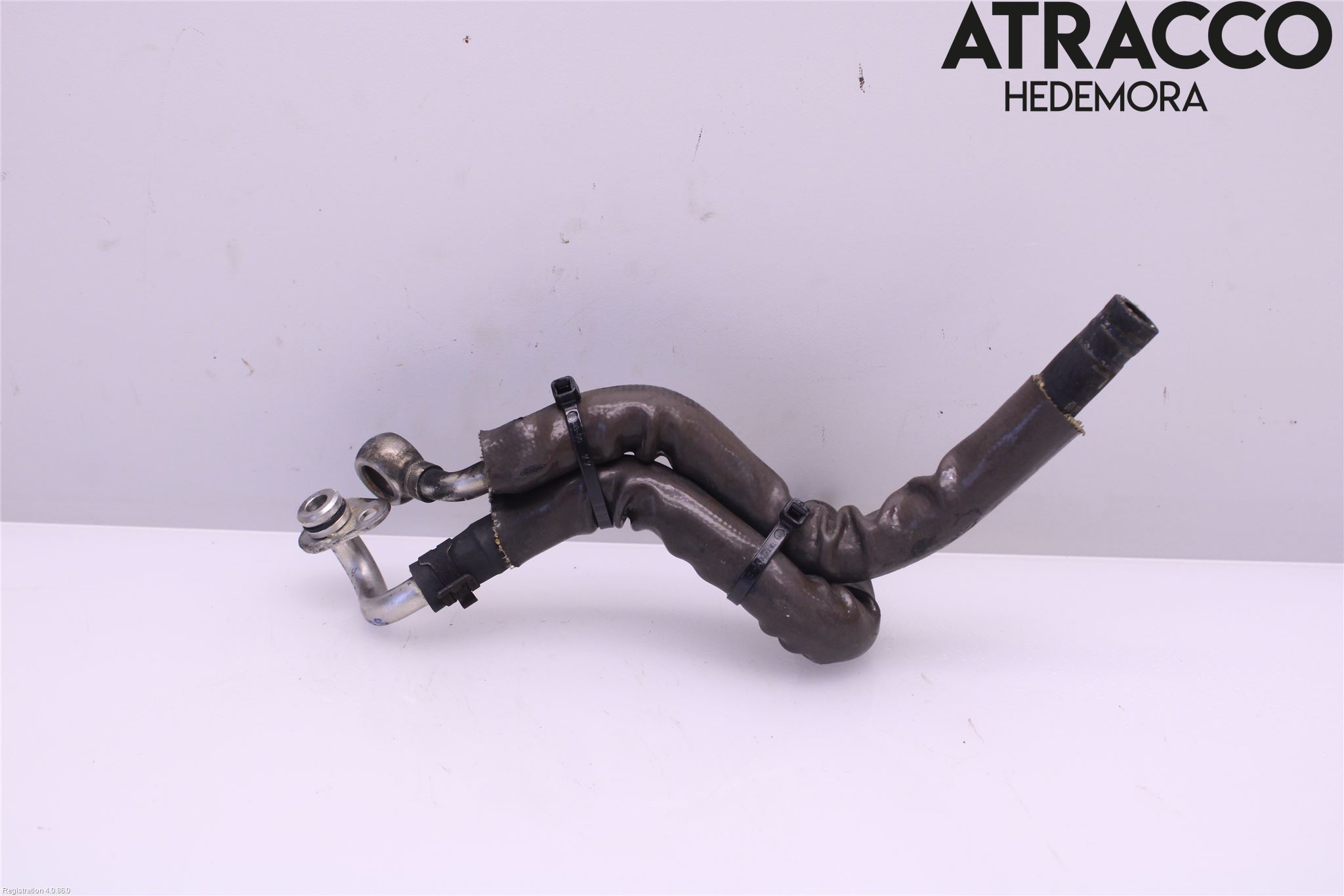 Audi A6/S6     05-11 Turbovattenrör