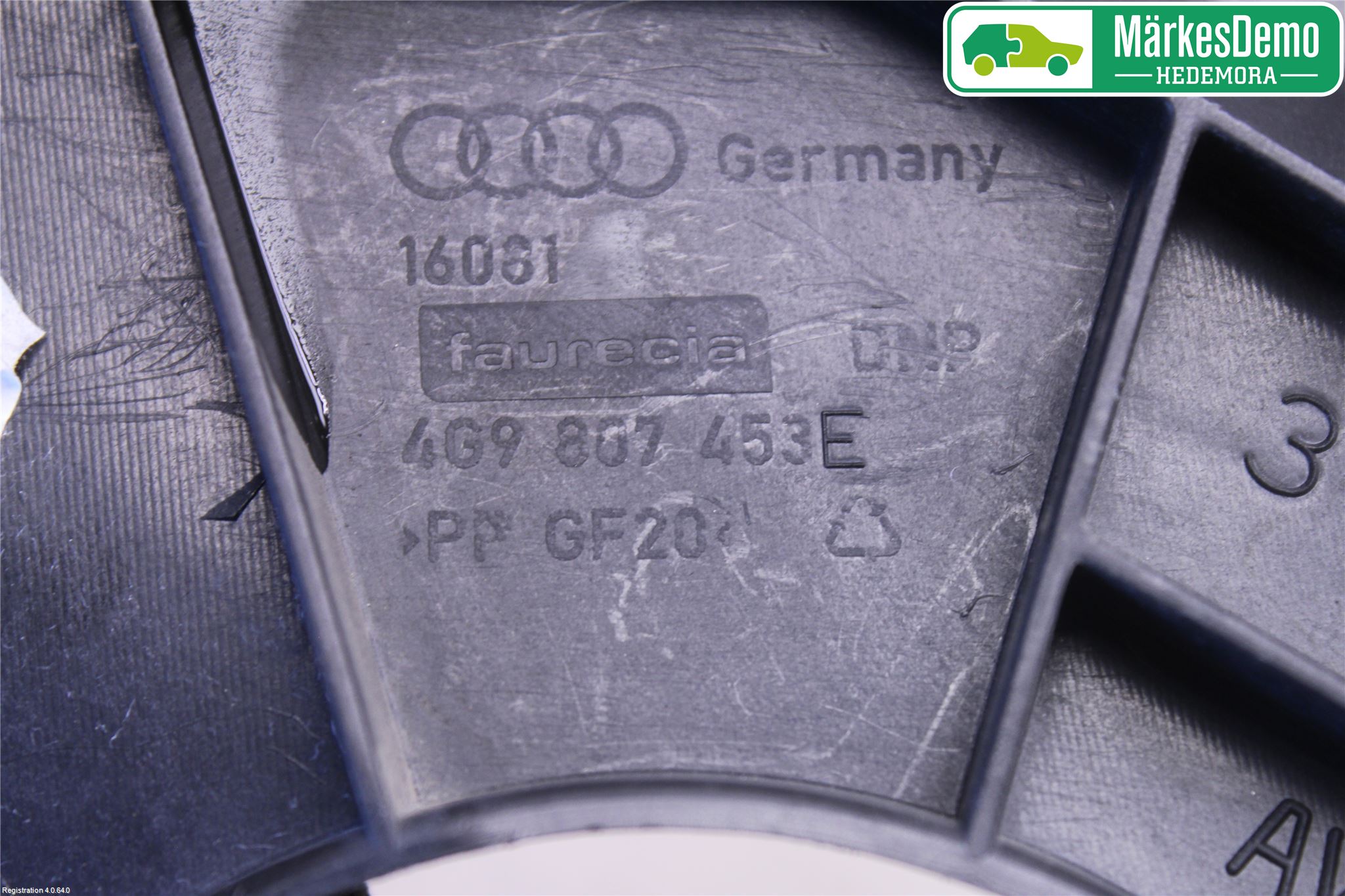 Audi A6/S6 4G 11-18 Stötfångarfäste Bak Vä