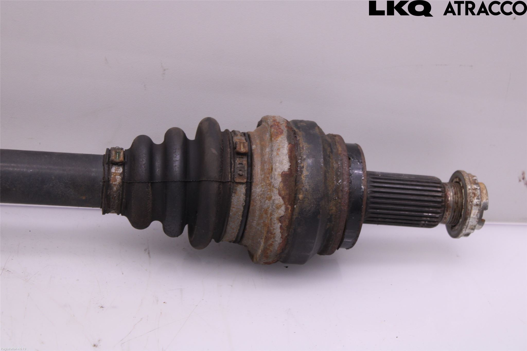 BMW X4 F26 14-18 Drivaxel Bak Höger