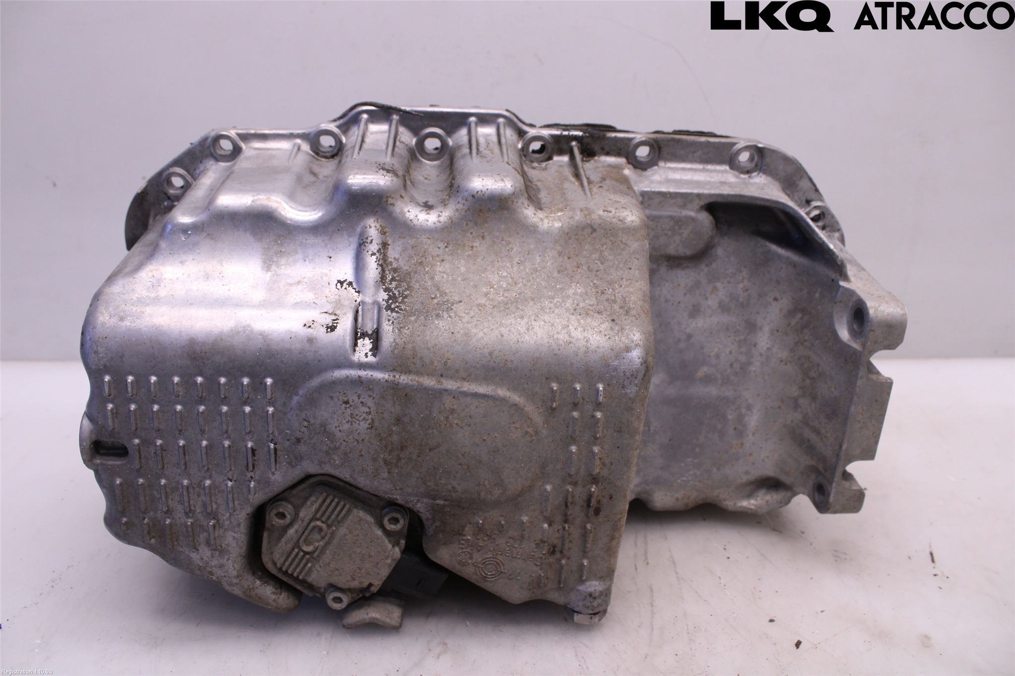 Volkswagen VW PASSAT 11-14 Oljetråg