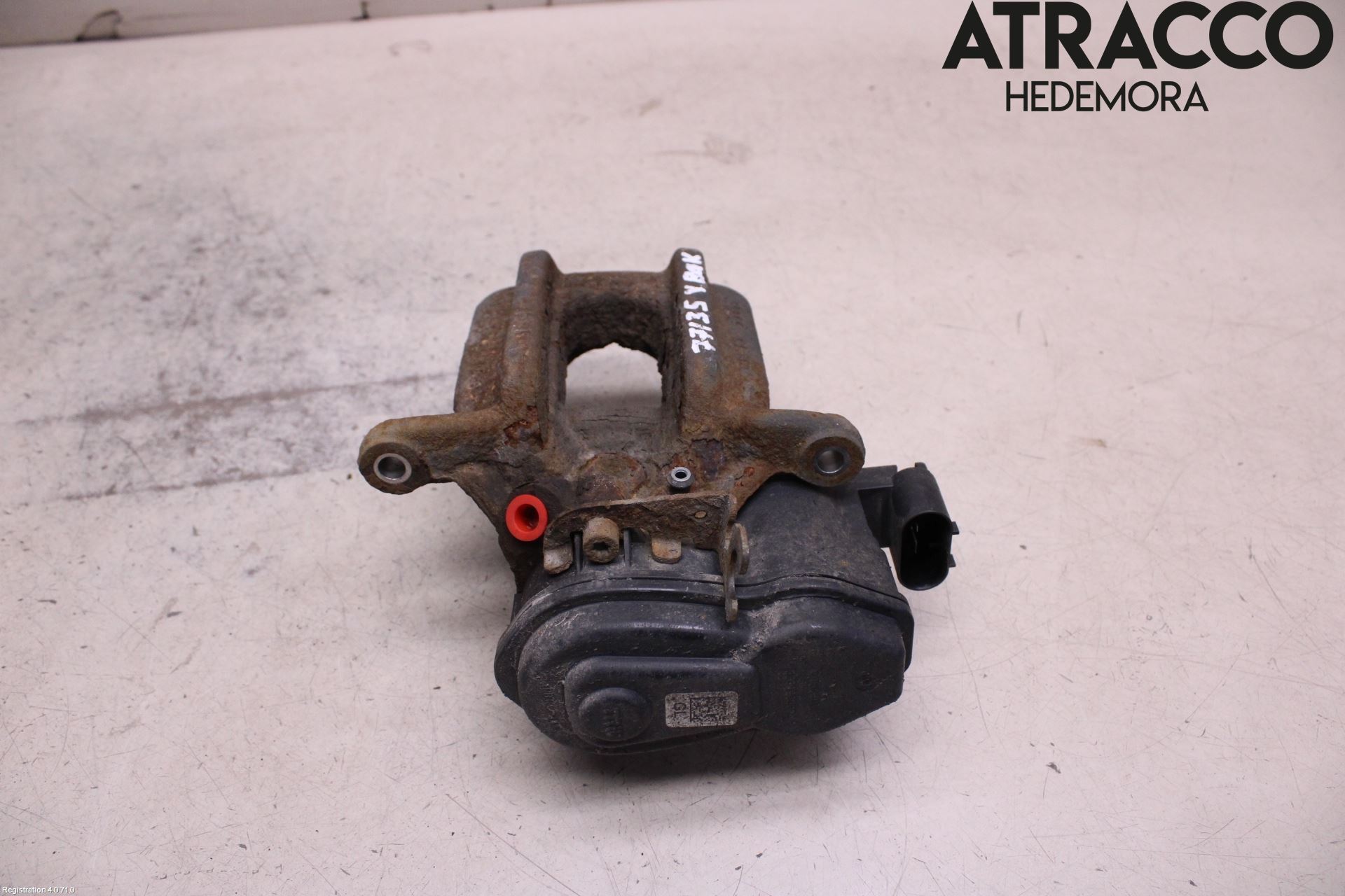 BMW 5 F10/F11/F18 09-17 Bromsok Bak Vänster