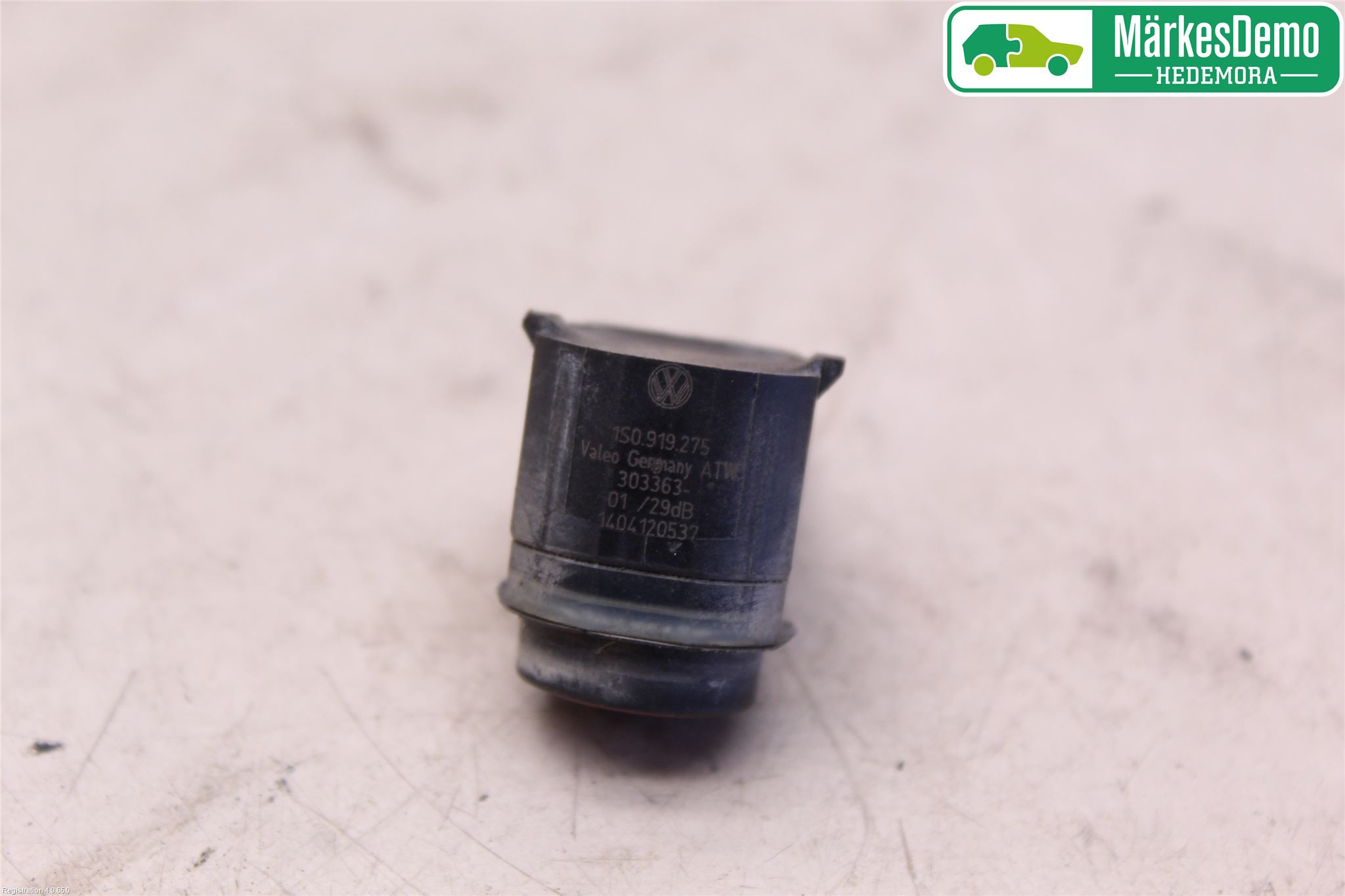Volkswagen VW TOURAN 10-15 Parkeringshjälp Frontsensor