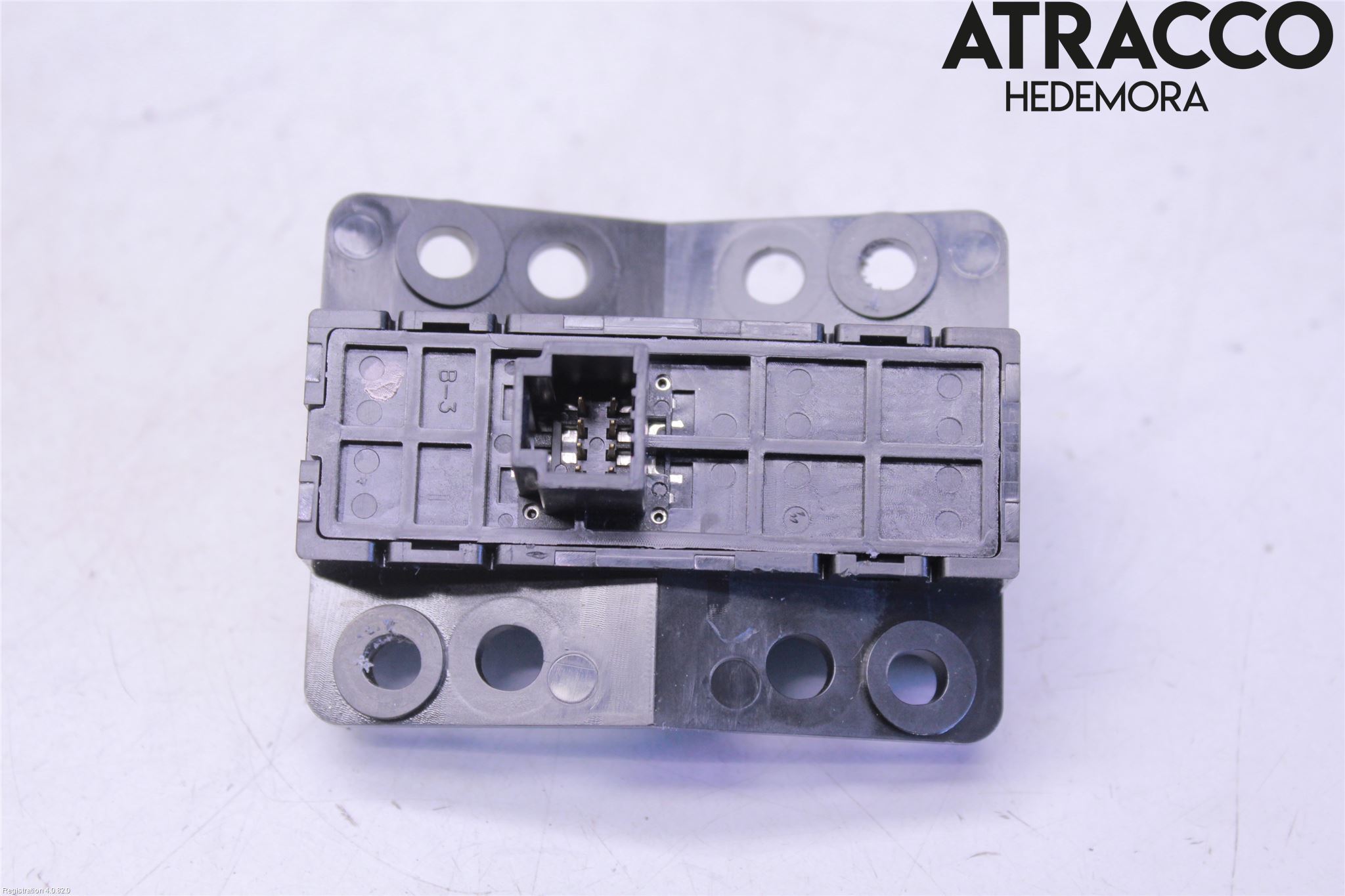 Nissan X-TRAIL 14-21 Strömställare Övrigt