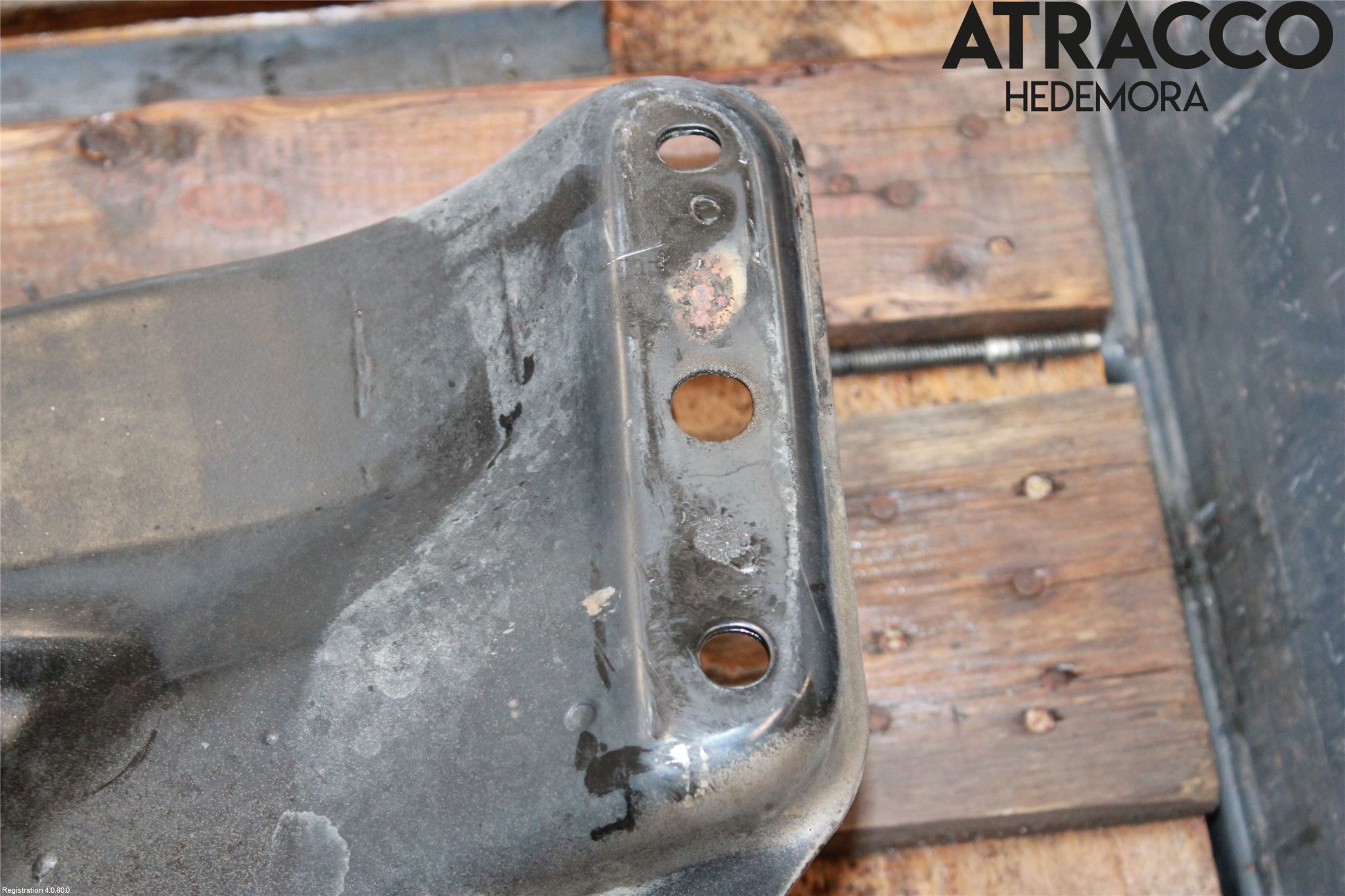 Subaru LEGACY    99-03 Framvagnsbalk