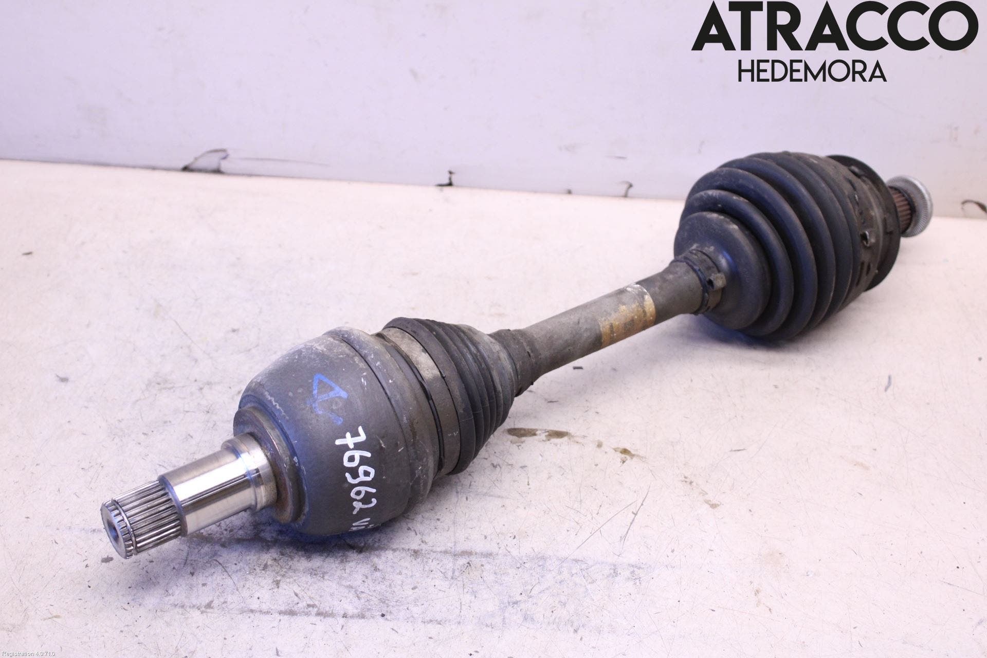Mercedes-Benz MB CLA-KLASS (C117/X117) 13-19 Drivaxel Fram Vänster