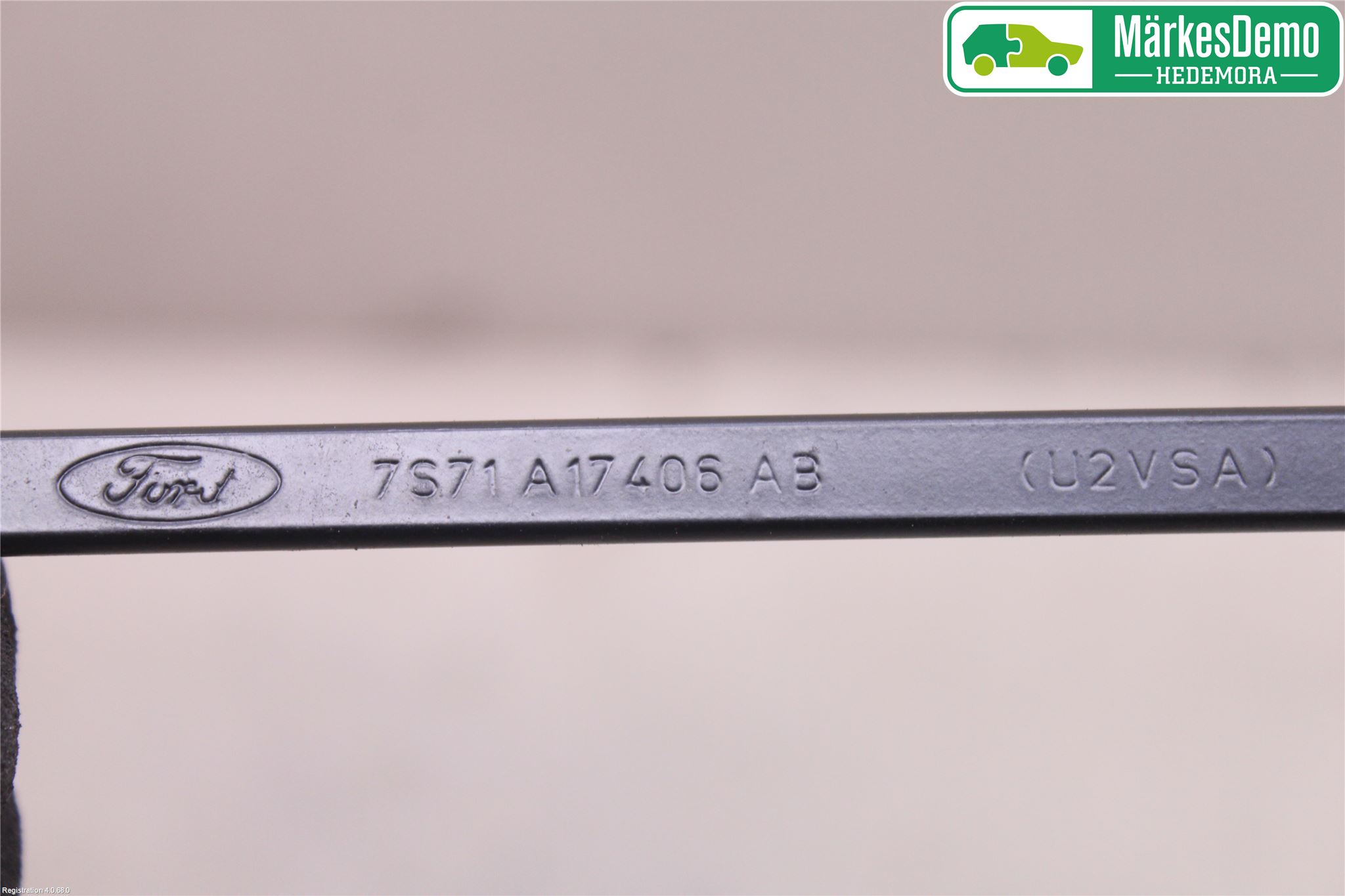 Ford MONDEO 07-15 Torkararm-Bakruta