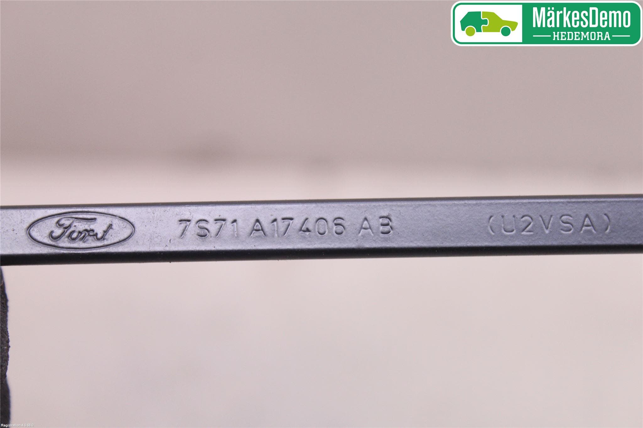 Ford MONDEO 07-15 Torkararm-Bakruta