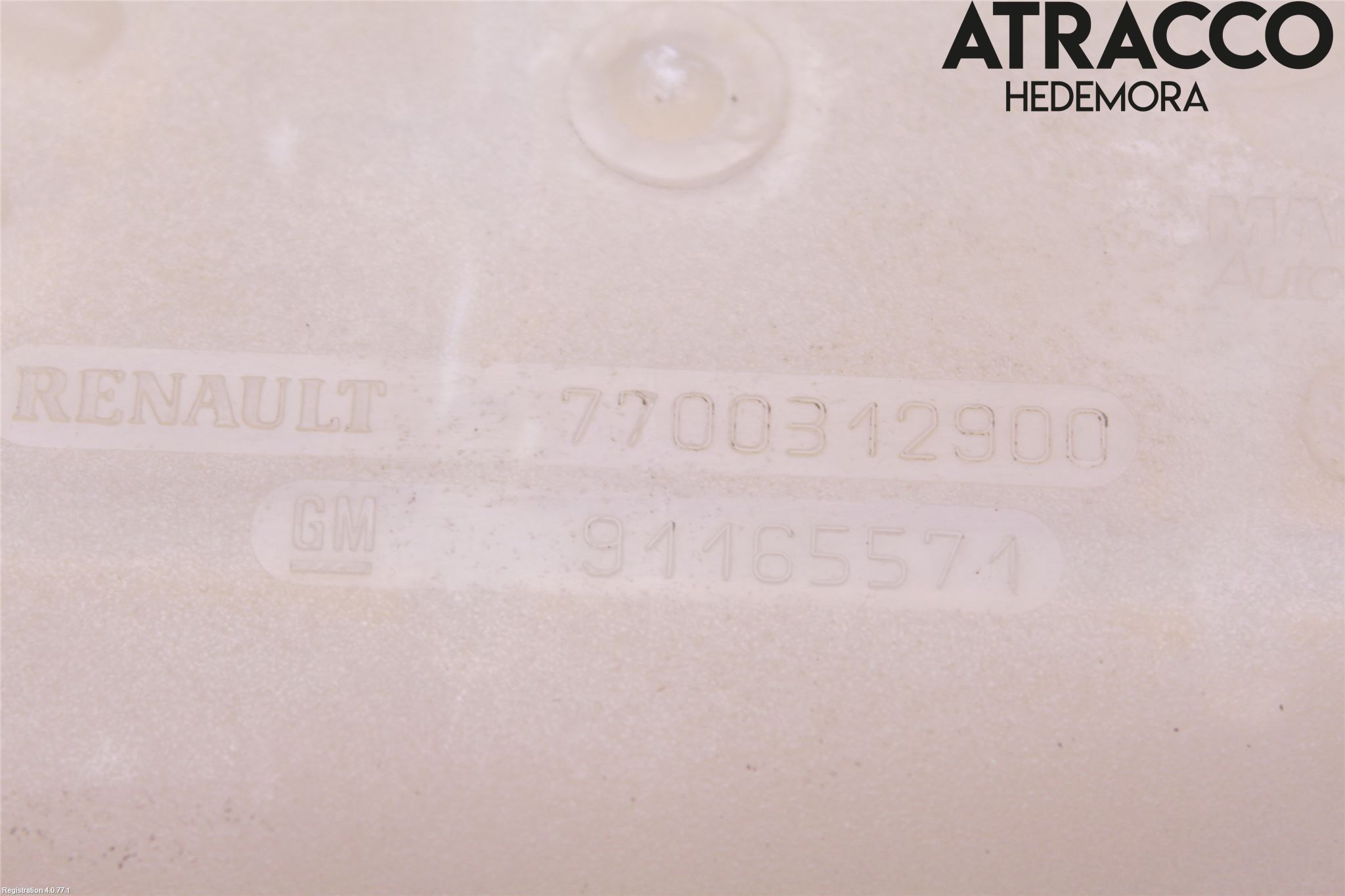 Opel VIVARO 01-14 Expansionstank